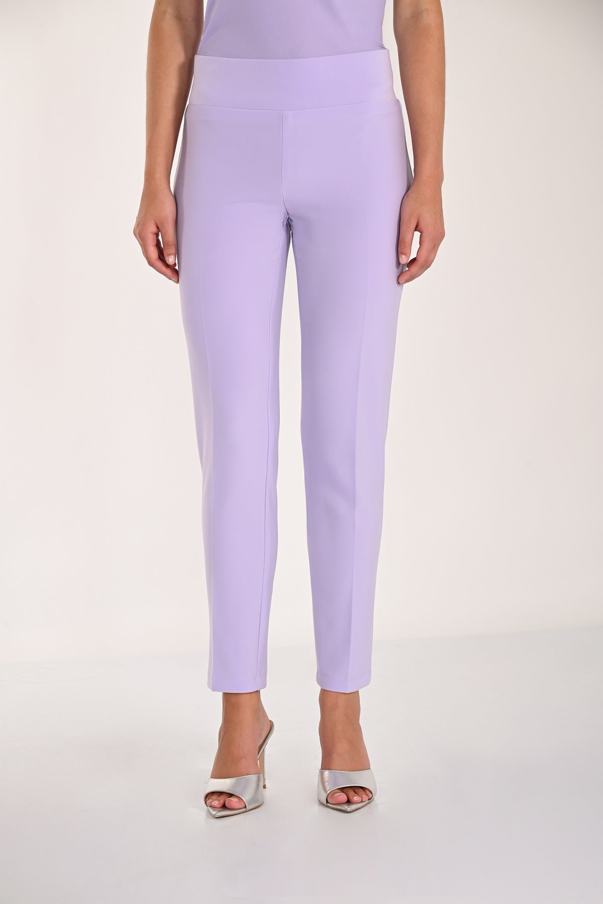 Fabriqué au Canada. Pantalon coupe droite le plus vendu. Style Frank Lyman 082