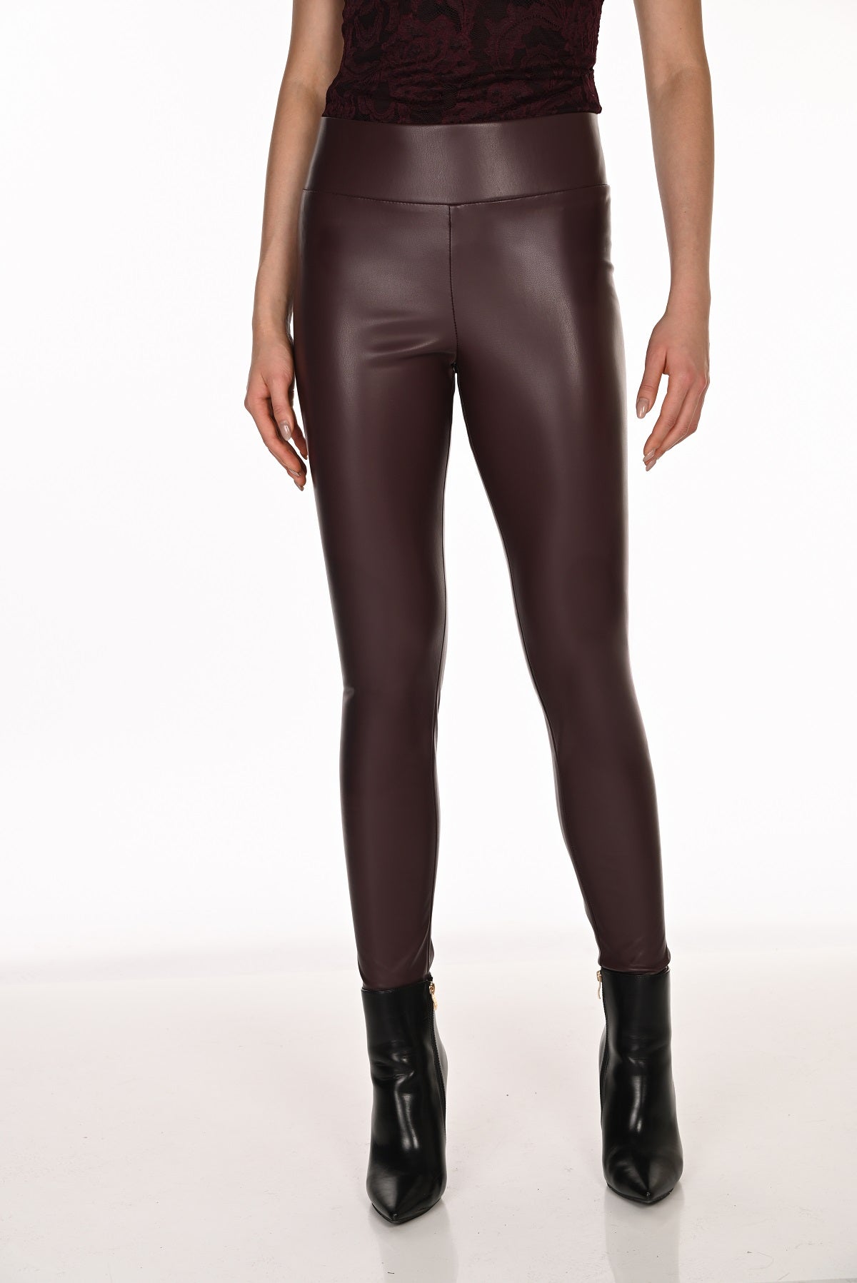 Pantalon haut de gamme végane tricoté souple à coupe ajustée, fabriqué au Canada. Frank Lyman 213684