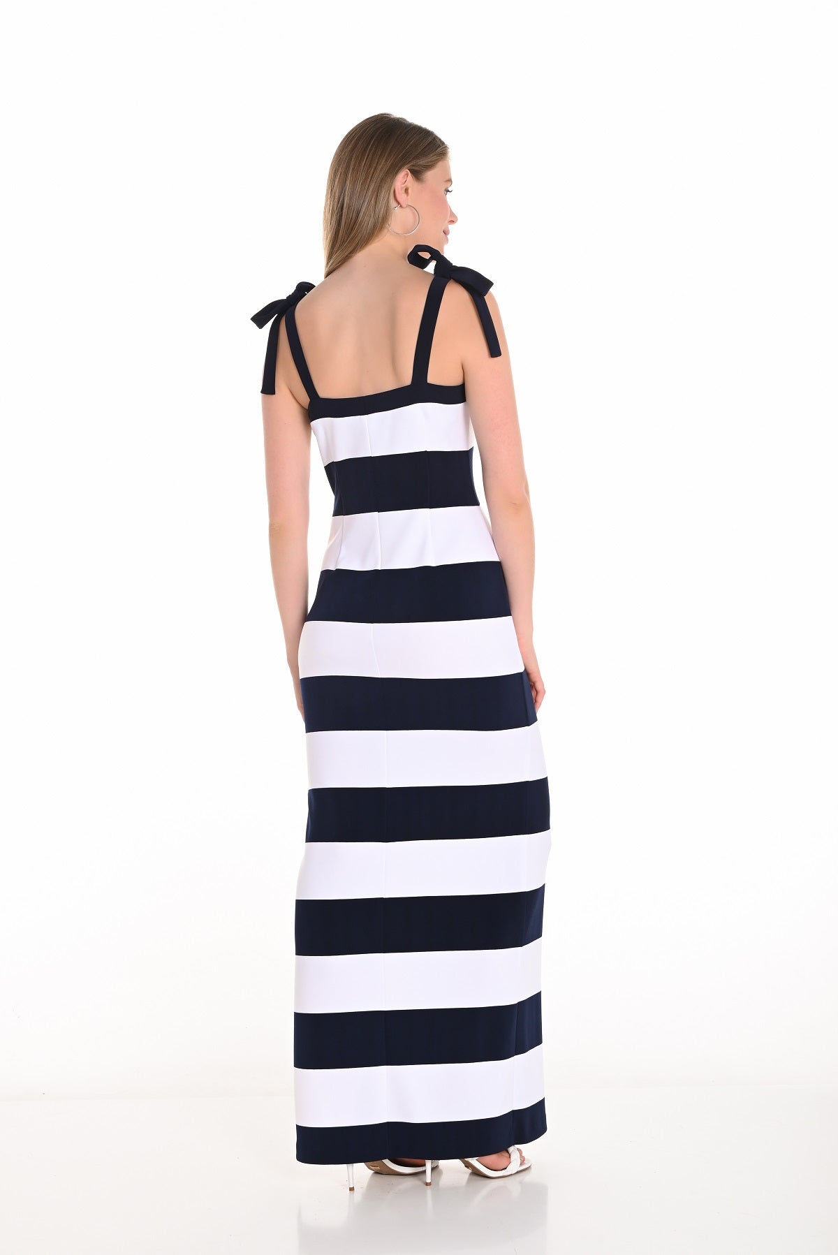 Frank Lyman Montreal Navy white maxi dress