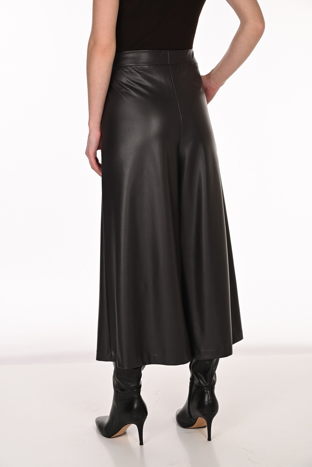 High Fashion Vegan Brown Wide Leg Crop Pant. Frank Lyman 263269
