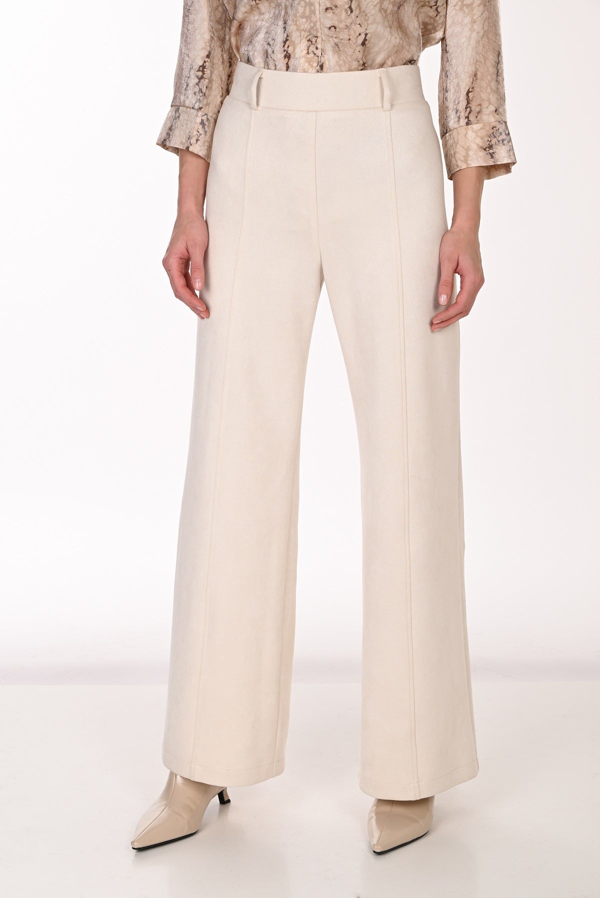 Textured Made In Canada Brushed Knit Pant. Frank Lyman 263379