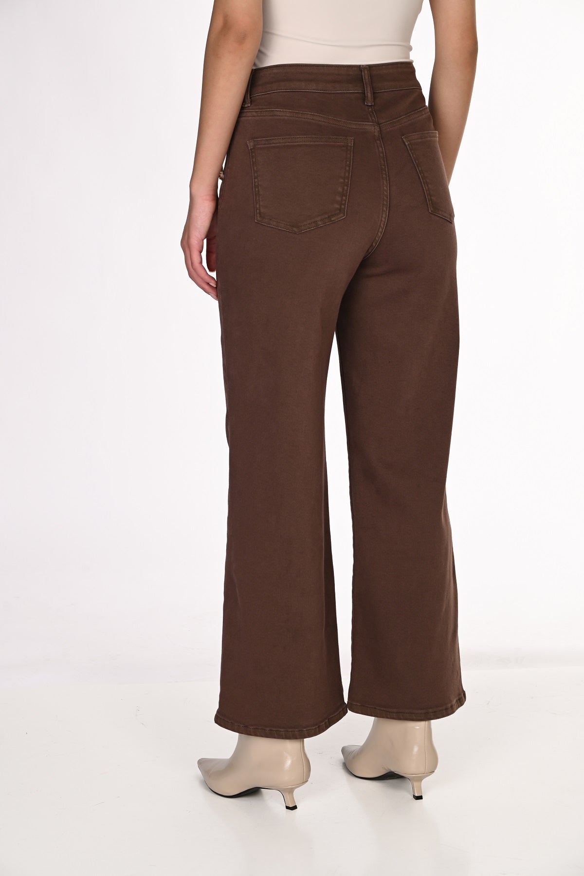 Wide Leg Cotton Jeans With Button Detail. Frank Lyman 263789