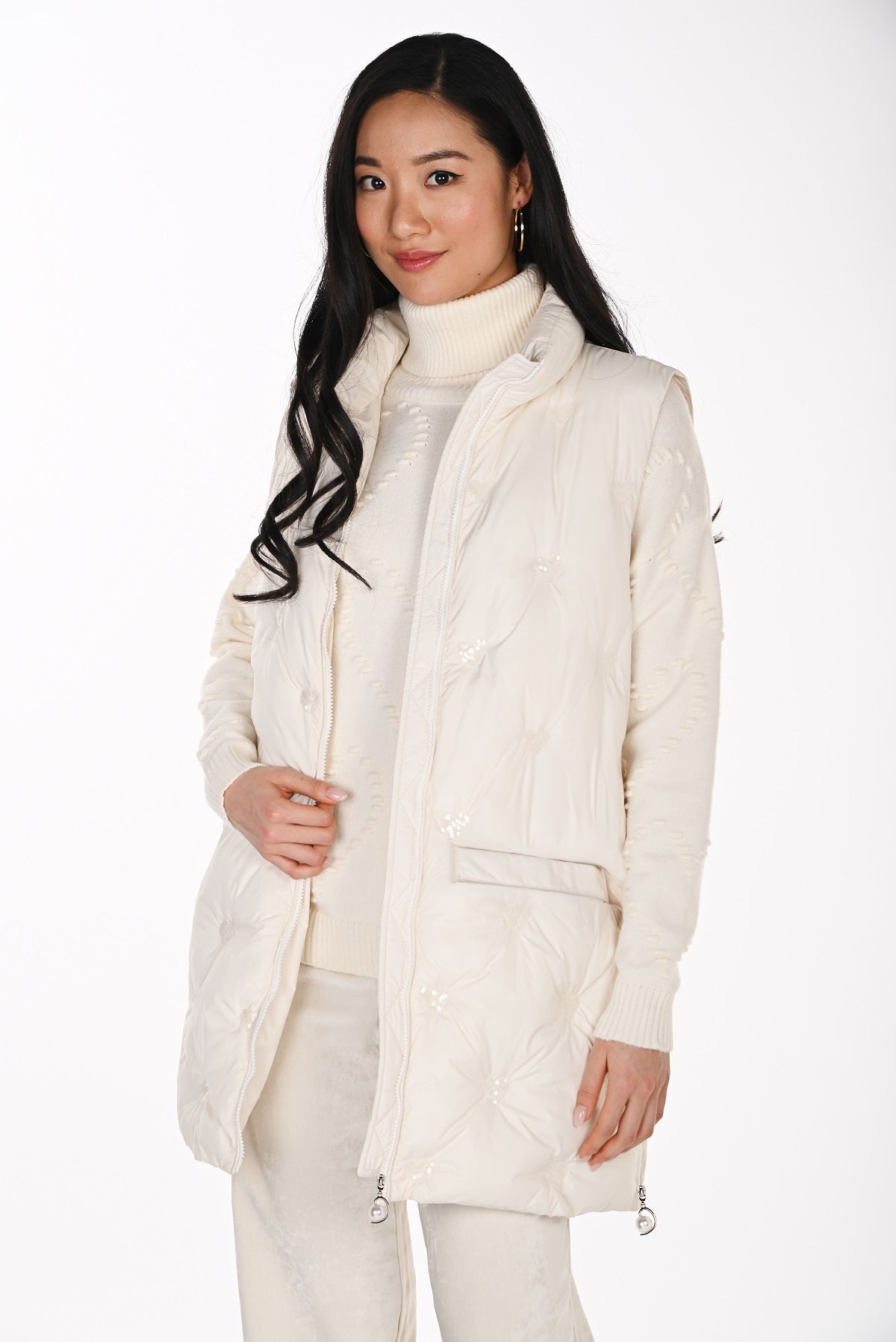 Practical Puffy Vest In Flattering Silhouette. Frank Lyman 264838