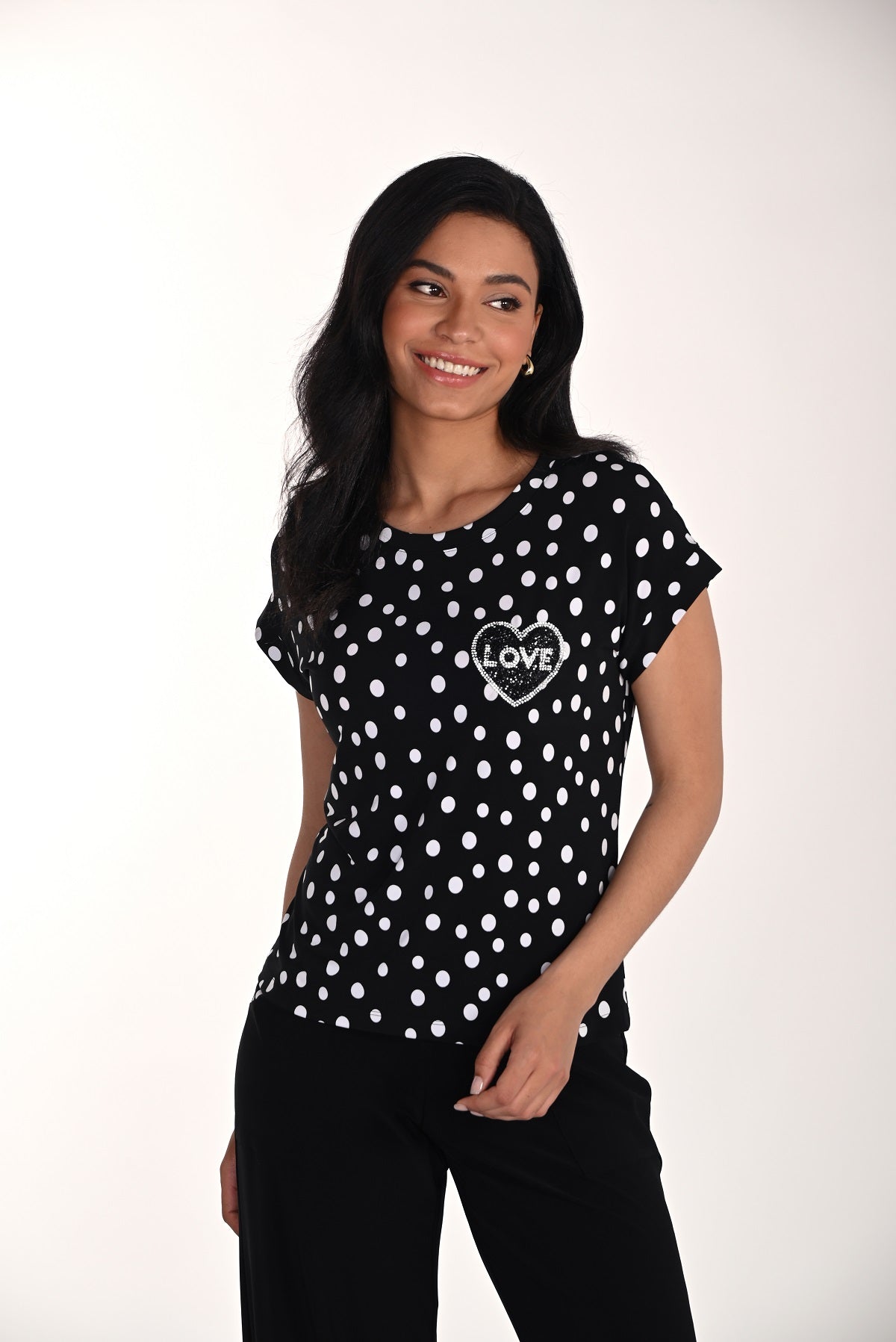 Polka dot t-shirt with front sequin love heart detail