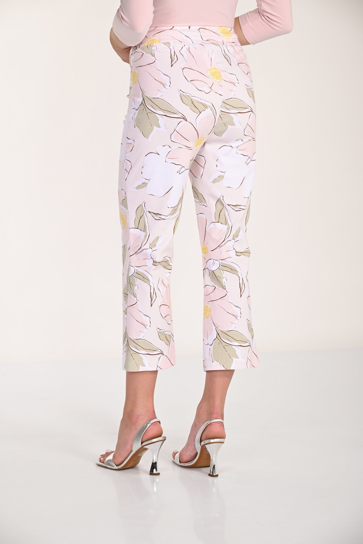 Blush floral woven knit crop pant with pull on waistband