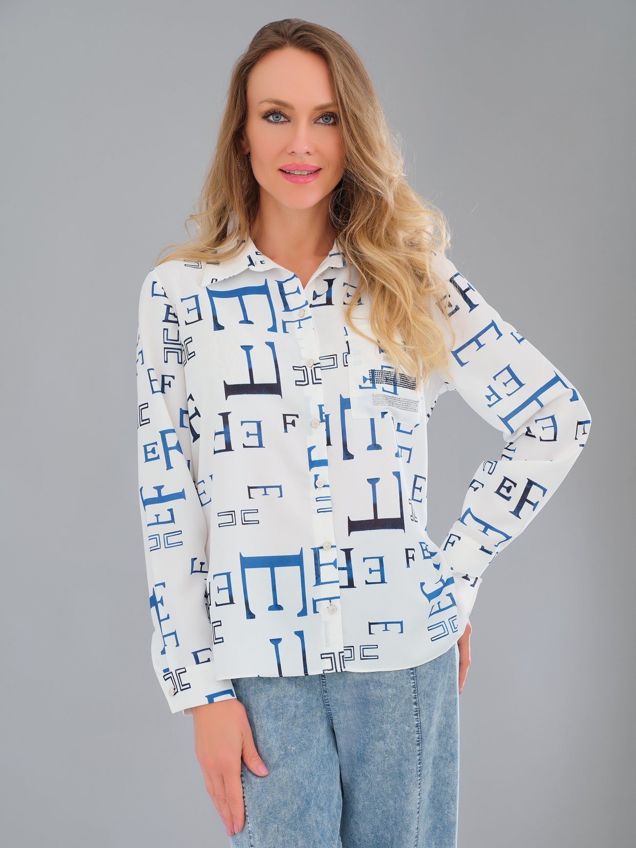 Premium Knit Blouse With Sequin Fashion Print Detail