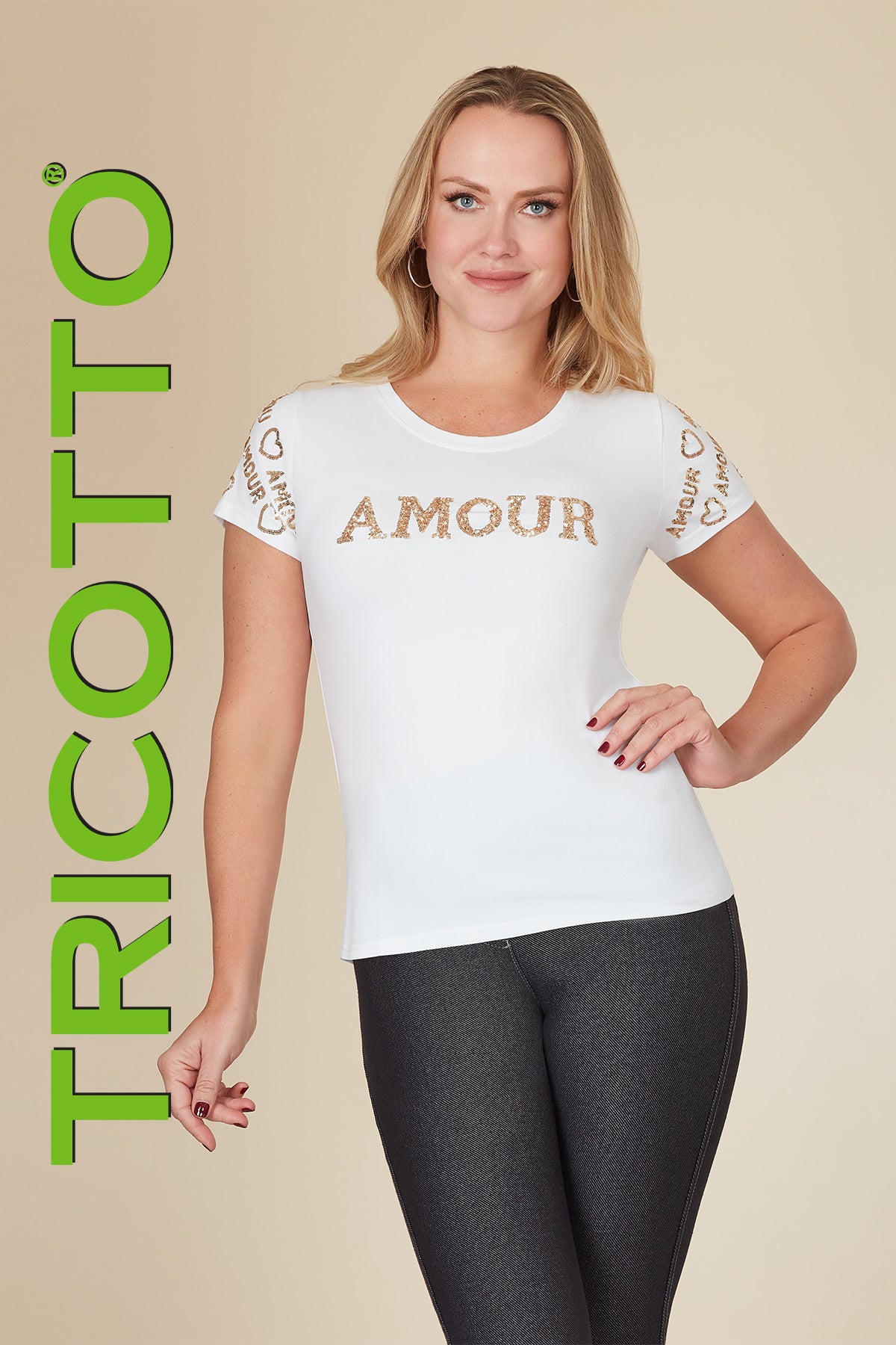 Tricotto Gold sequin amour print t-shirt