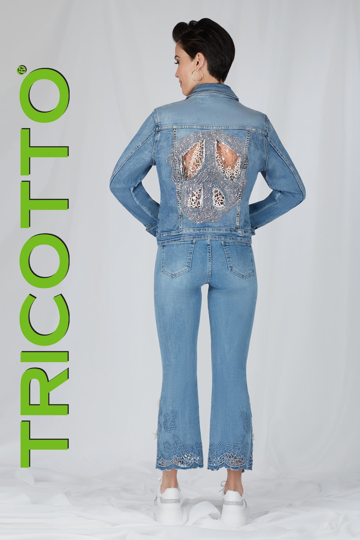 Tricotto Jean Jacket with back and front Sequin Detail