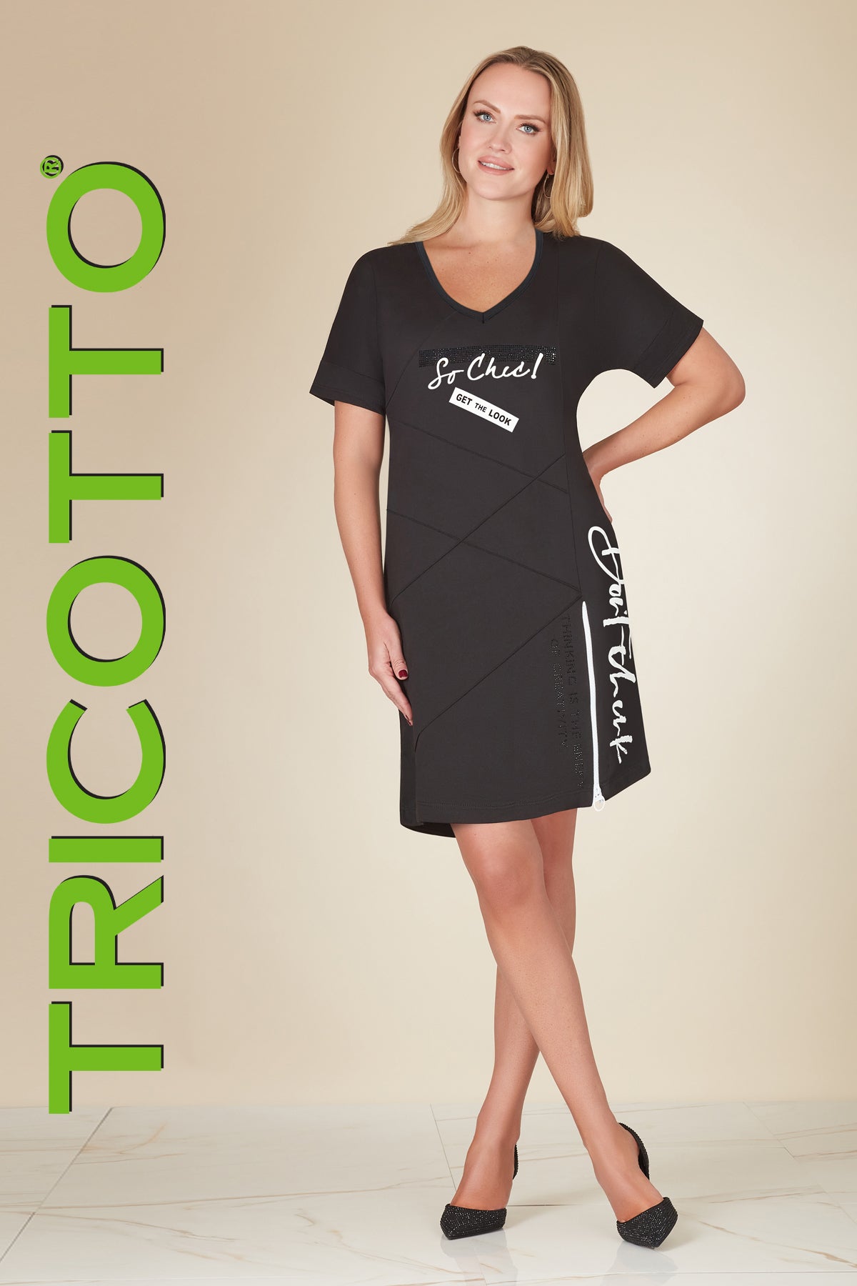 Tricotto Black-white Dress With Sequin Fashion Print And Working Zipper Detail