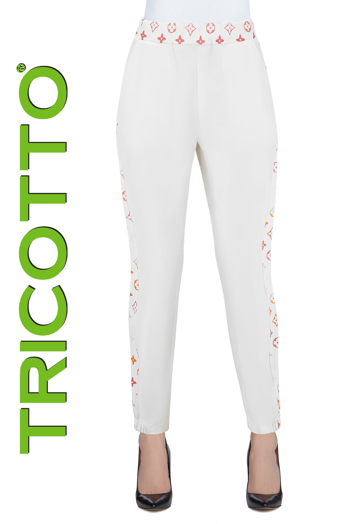 Tricotto Off-white Relaxed Knit Pant