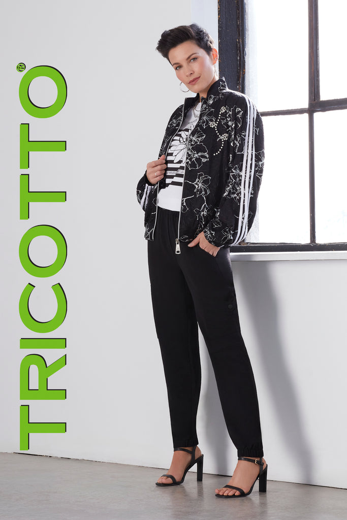 Tricotto Black-white zipper front jacket with front crystal stone detail