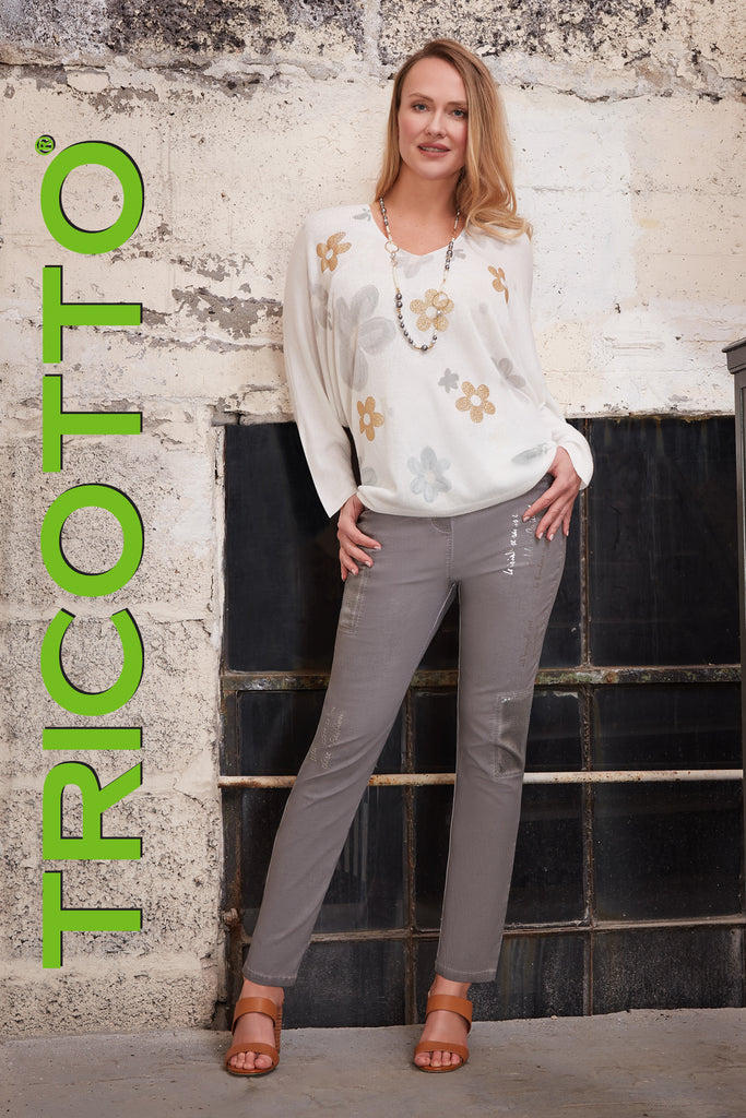 Tricotto off white gold sweater