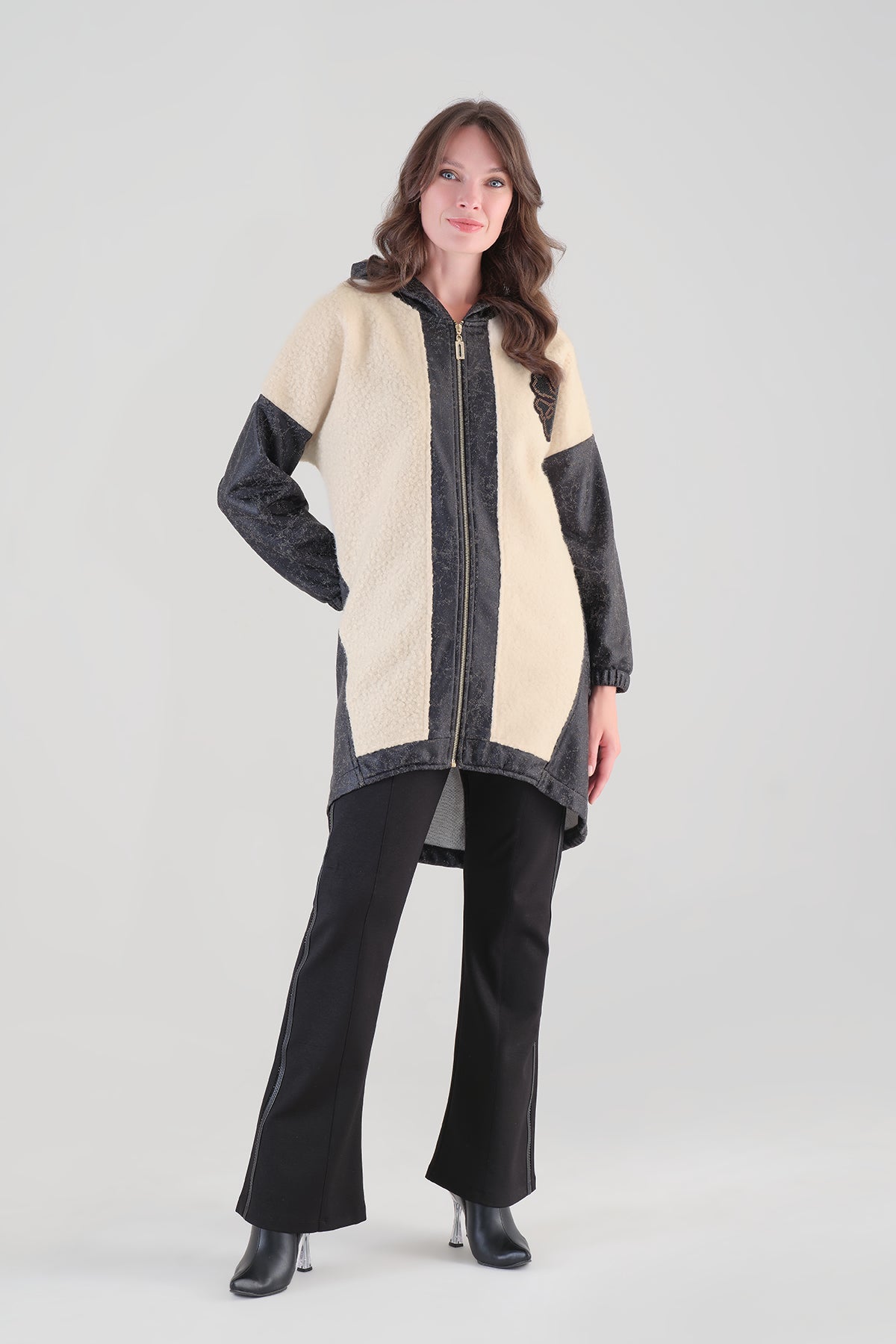 High Fashion Knit Coat With Dolman Sleeve. Tricotto 96005
