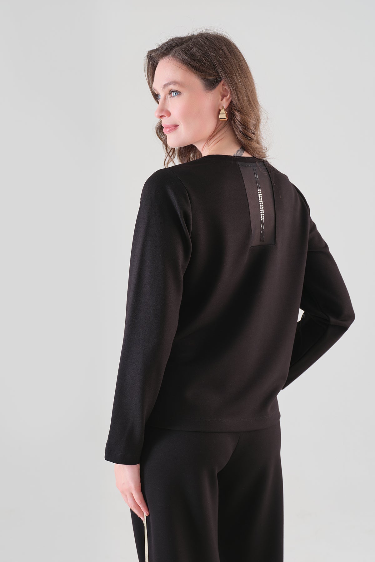 Textured Knit Hoodie Jacket With Gold Print Detail. Tricotto 96032