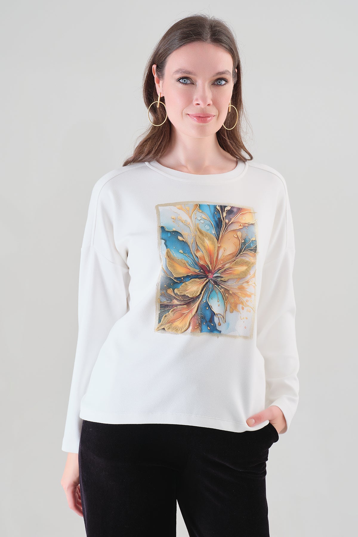 Textured Knit Sweater. Tricotto 96097