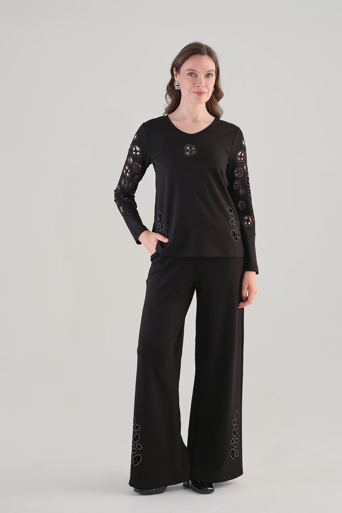 Sequin Textured Knit Sweater. Tricotto 96224