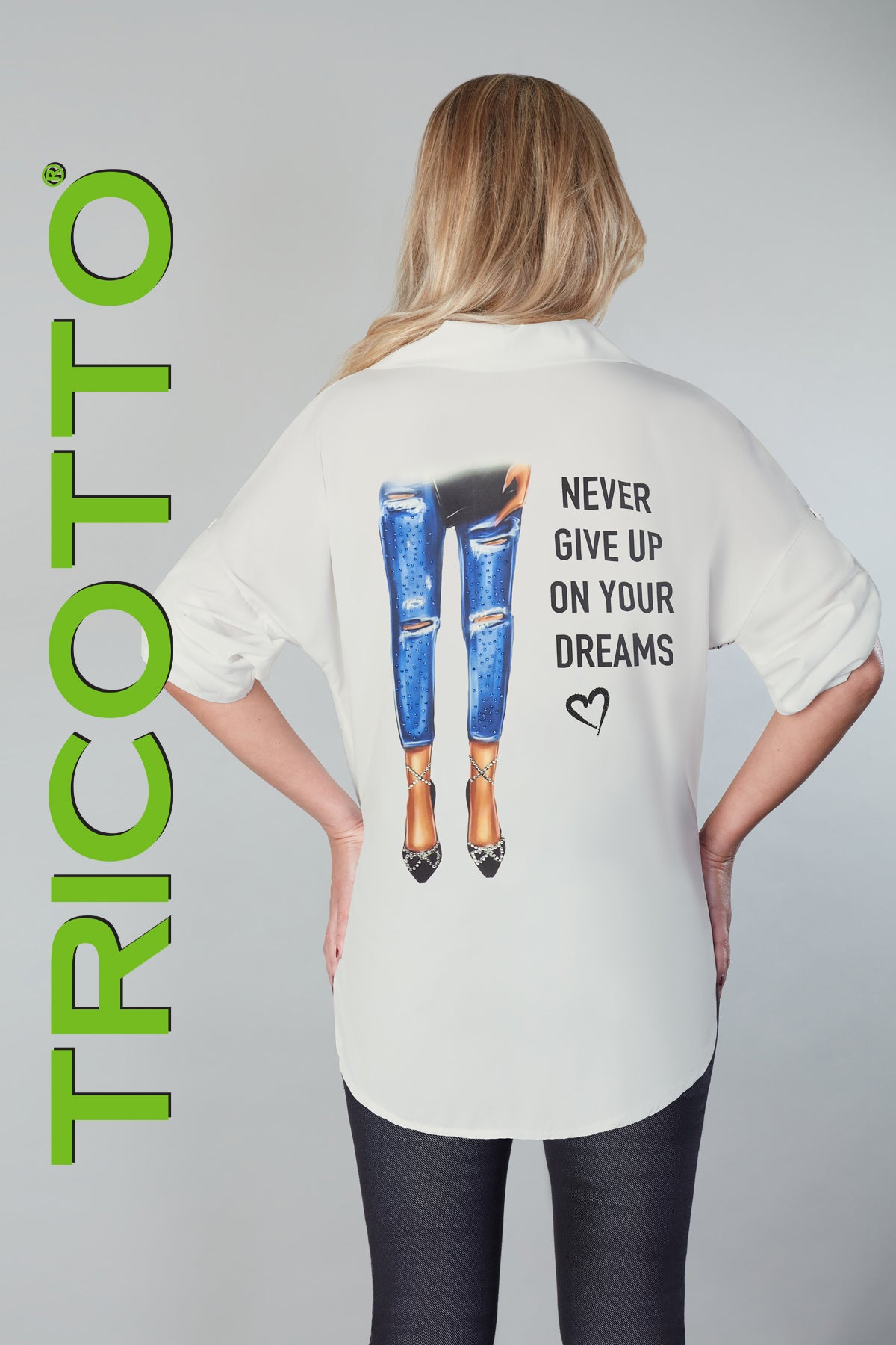 Tricotto High Fashion Blouse With Sequin Print on front and back