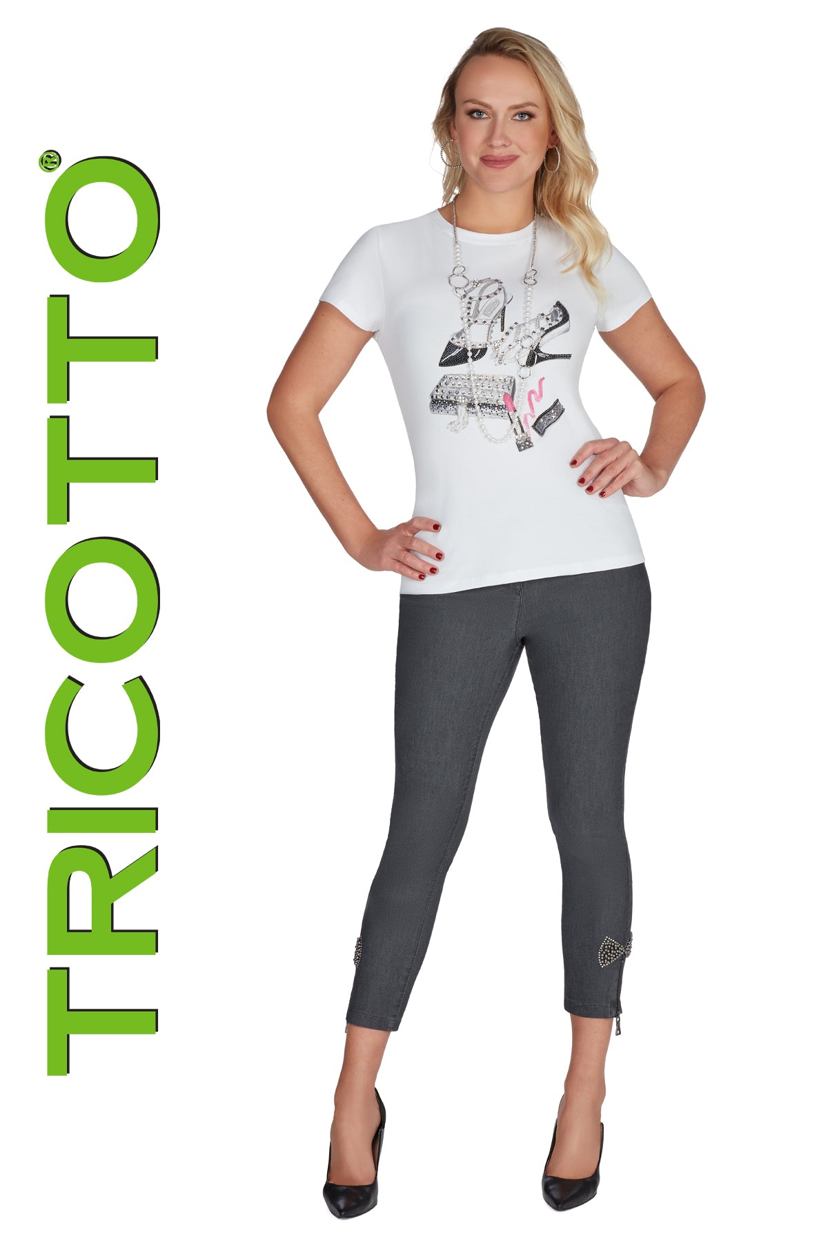 Tricotto T-shirts-Buy Tricotto T-shirts Online-Tricotto Clothing Montreal-Women's T-shirts Online Canada-Tricotto High Heels T-shirt