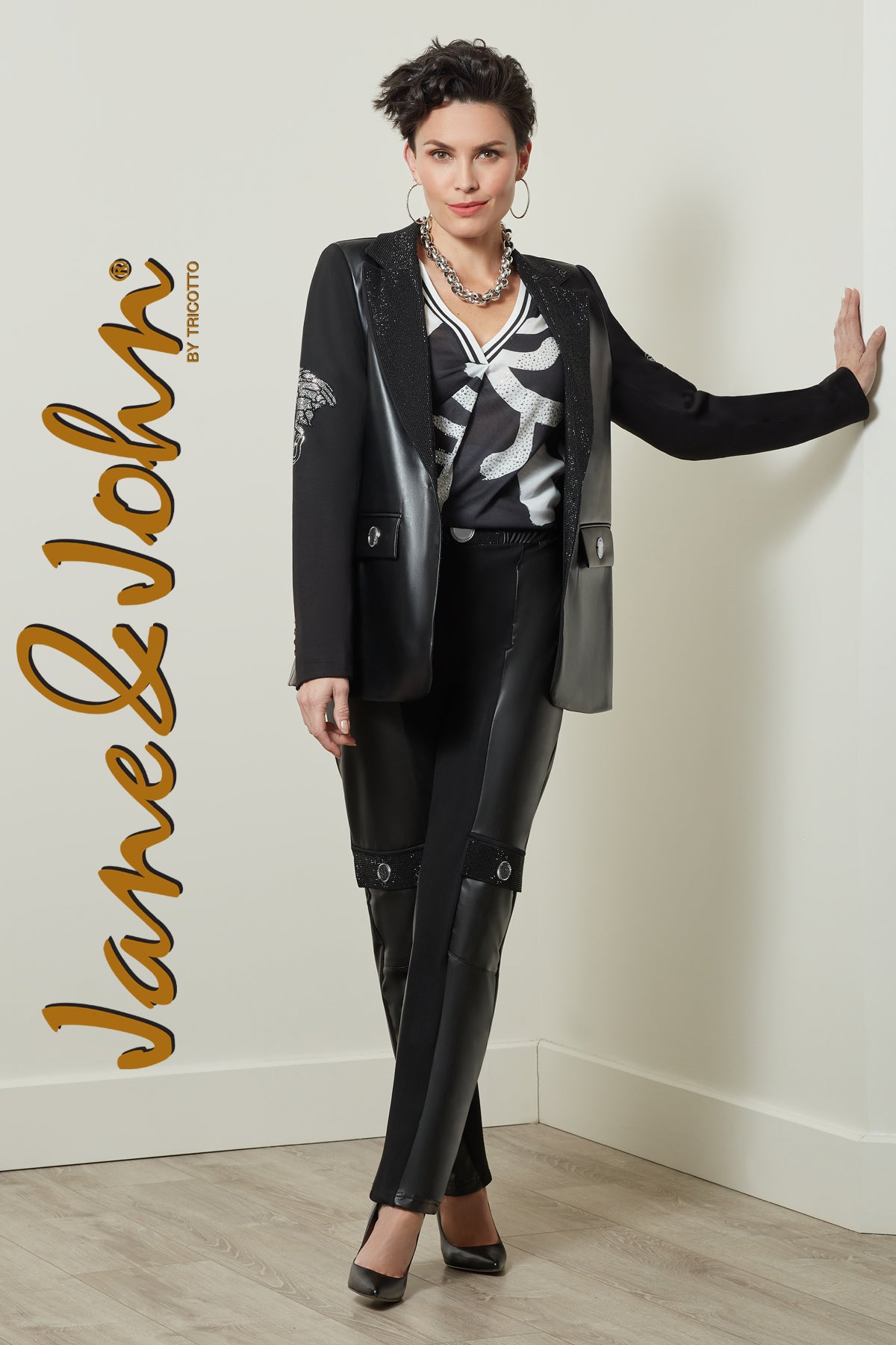 Jane & John Black Blazer-Buy Jane & John Clothing Online-Jane & John Clothing Montreal