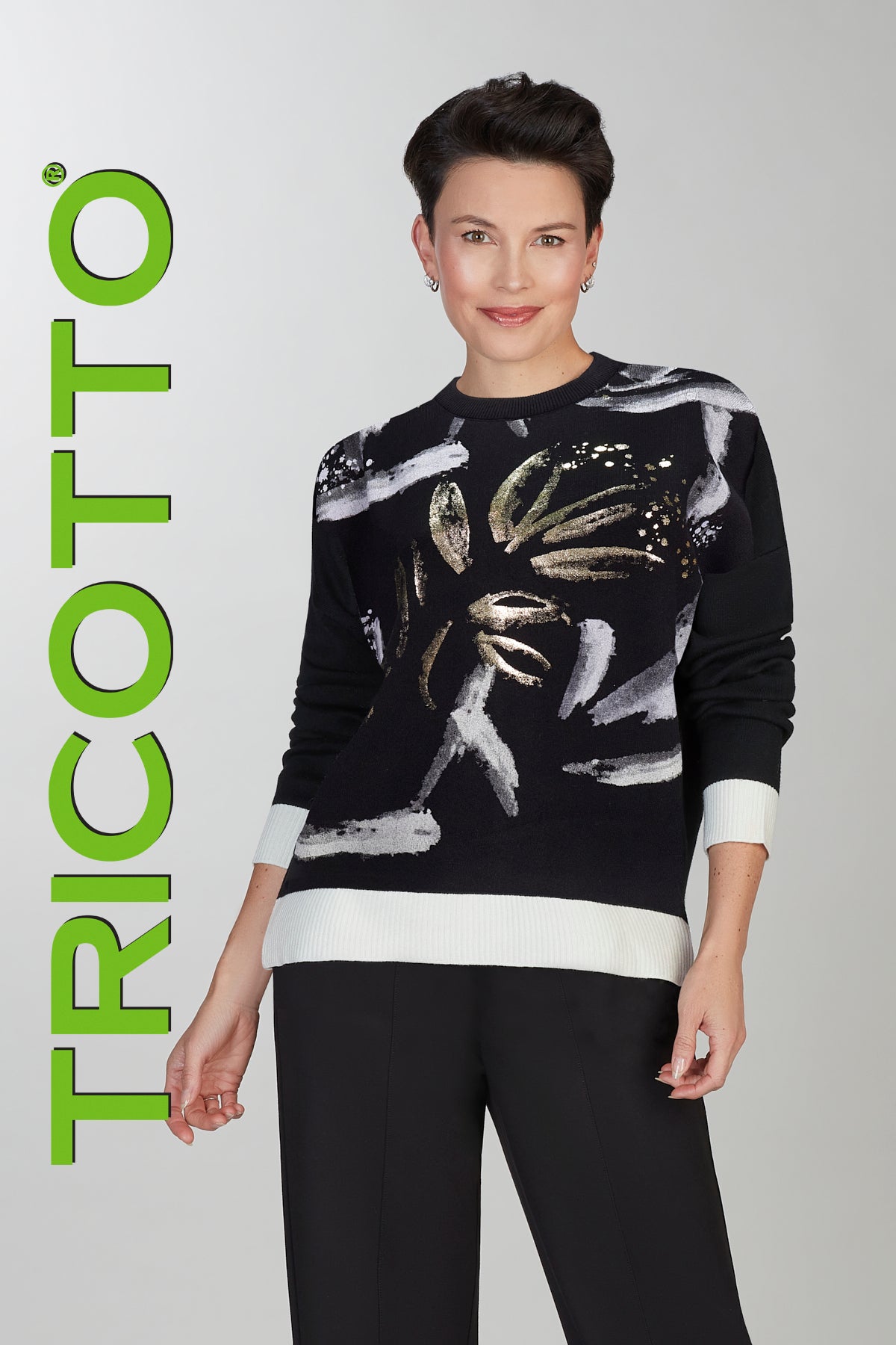Tricotto sweater with front old accent detail