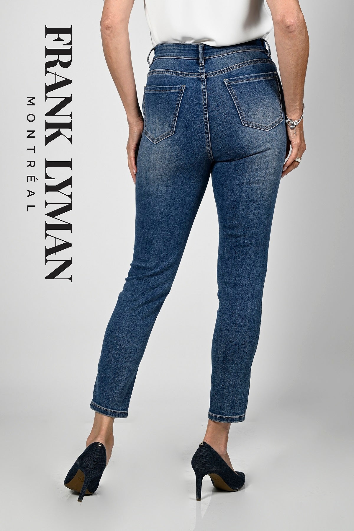 236654U (Jeans)