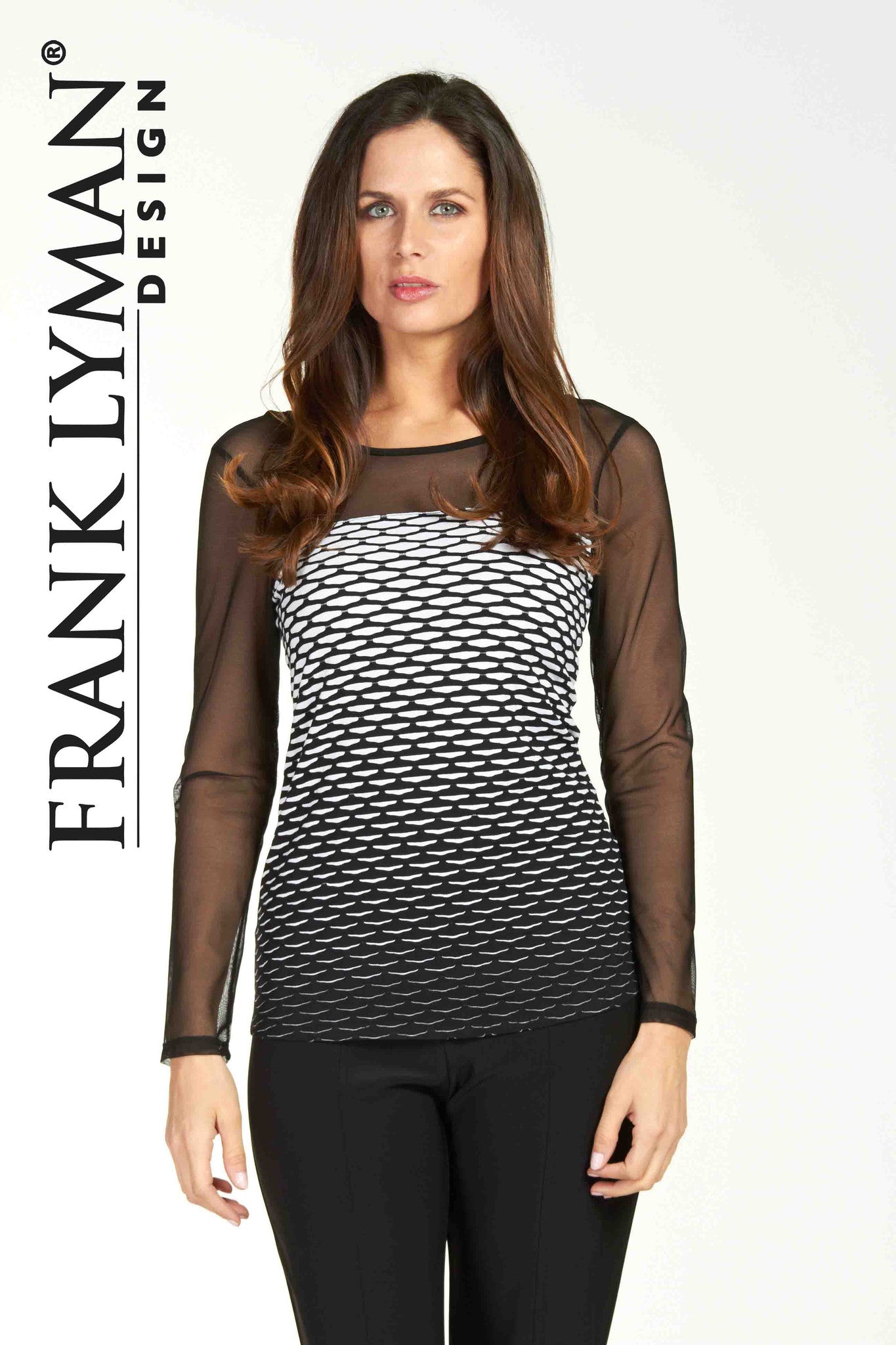 64680 (tunique uniquement) 70 % de réduction