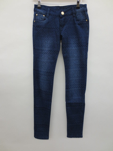 672 (Jeans) 50% OFF Black (Noir) Only!