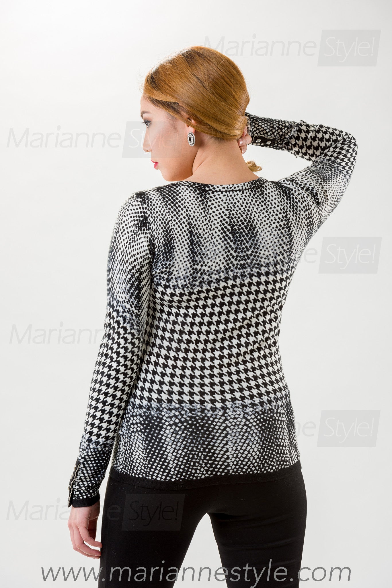 CH442 (Sweater Only) 50% Off