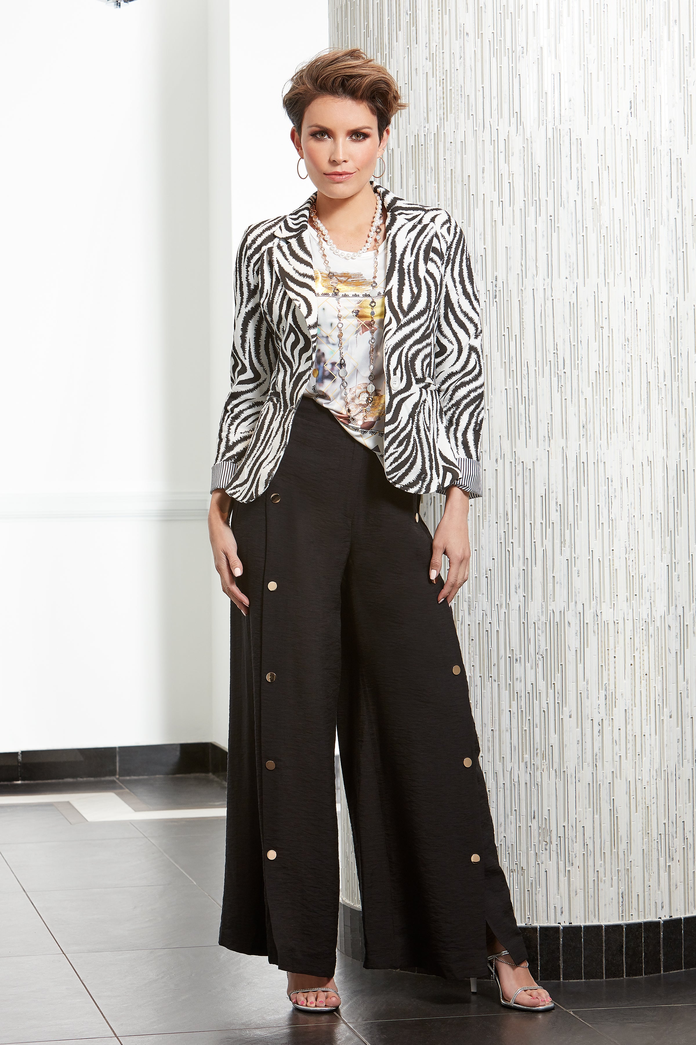 Tricotto Pants-Tricotto Black Pants-Tricotto Fashion Online-Tricotto Spring 2020