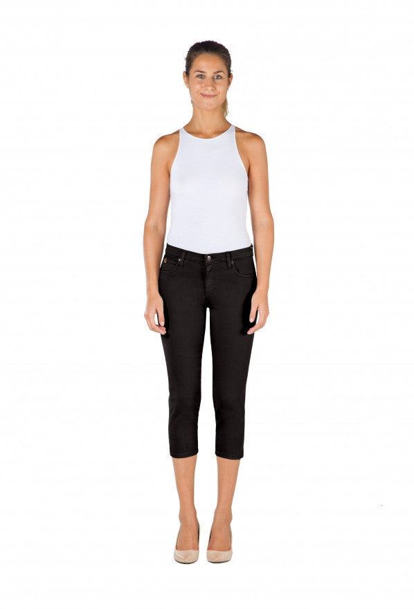 1304  (White, Black, Taupe Denim Capri)