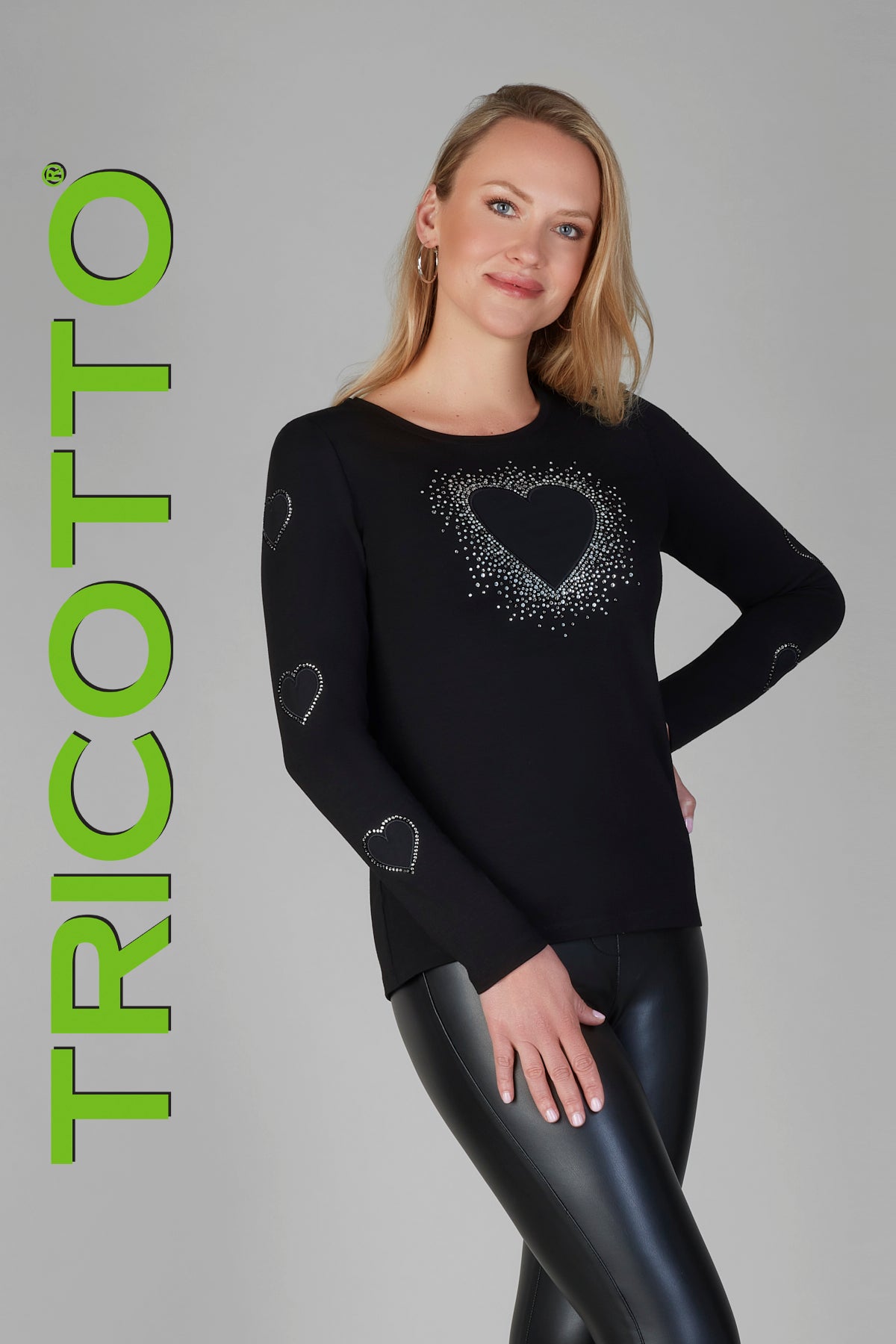 Tricotto Black sweater with silver sequin heart detail on front