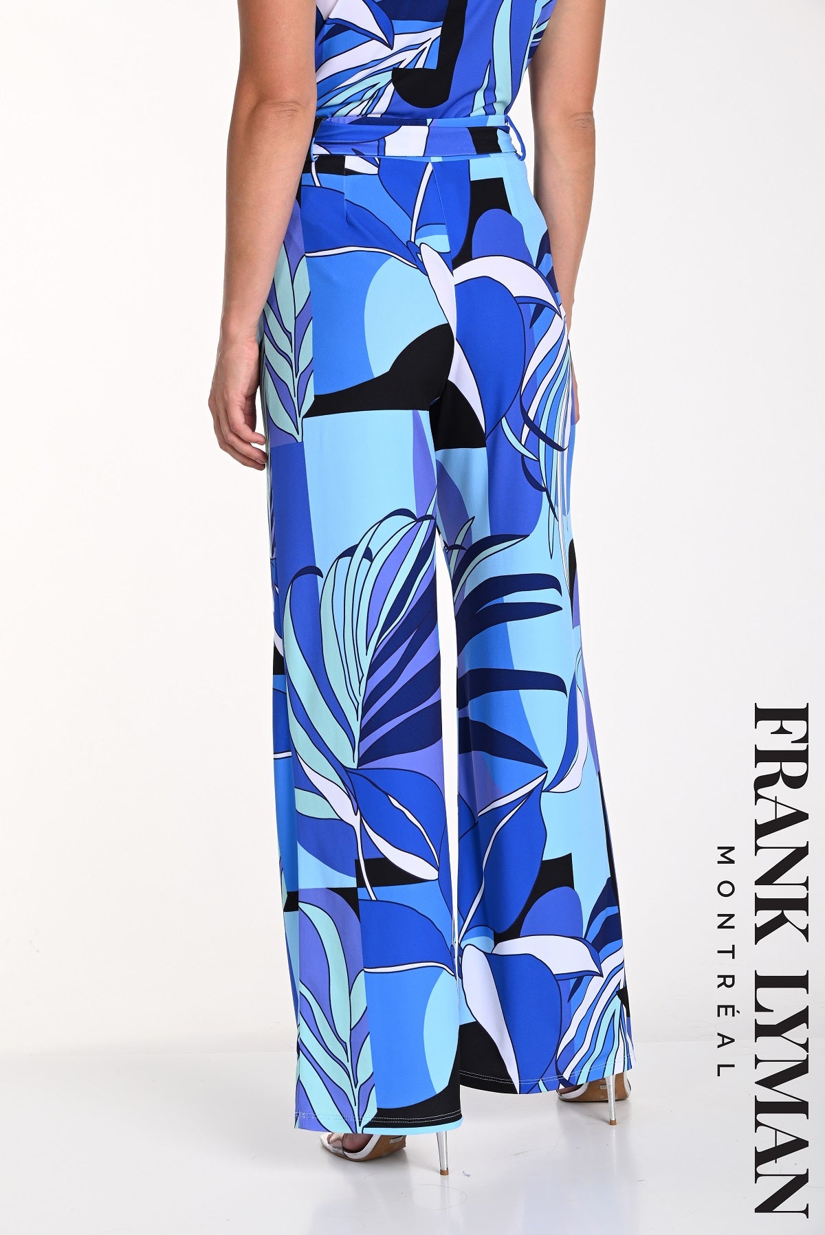 Frank Lyman Montreal Royal blue-purple printed palazzo pant with belt and pull on waistband