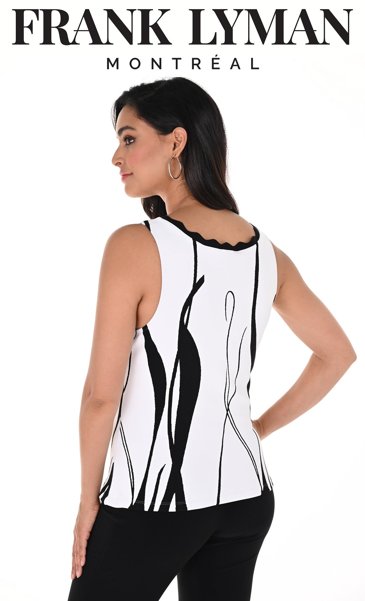 Black-white sleeveless top with neckline detail-Frank Lyman Montreal Black-white top with neckline detail
