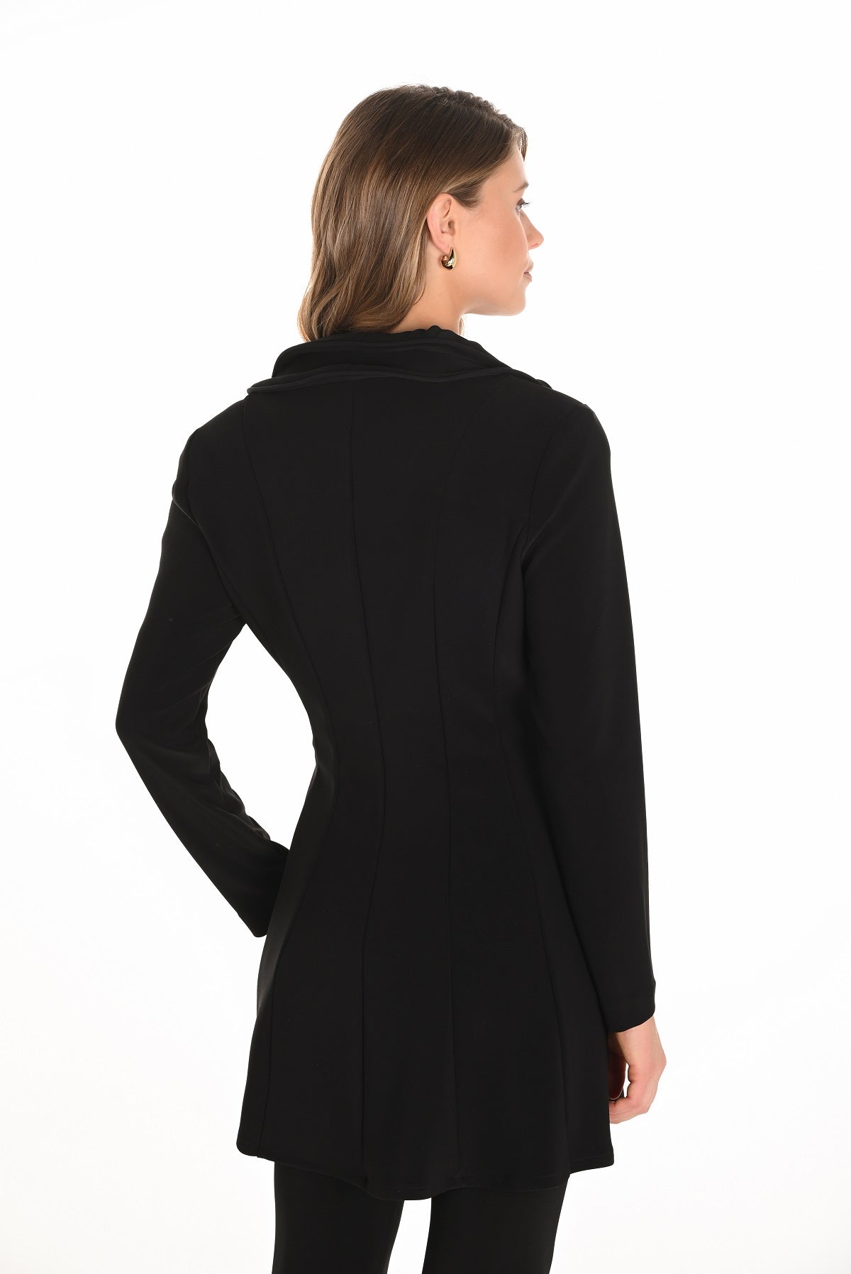Frank Lyman Long silhouette tunic with wire collar detail