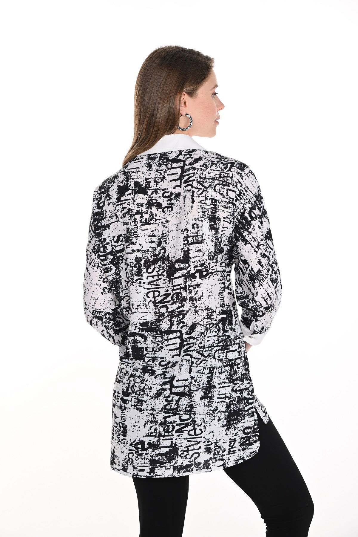 Frank Lyman Off white black louse with sequin fashion print detail