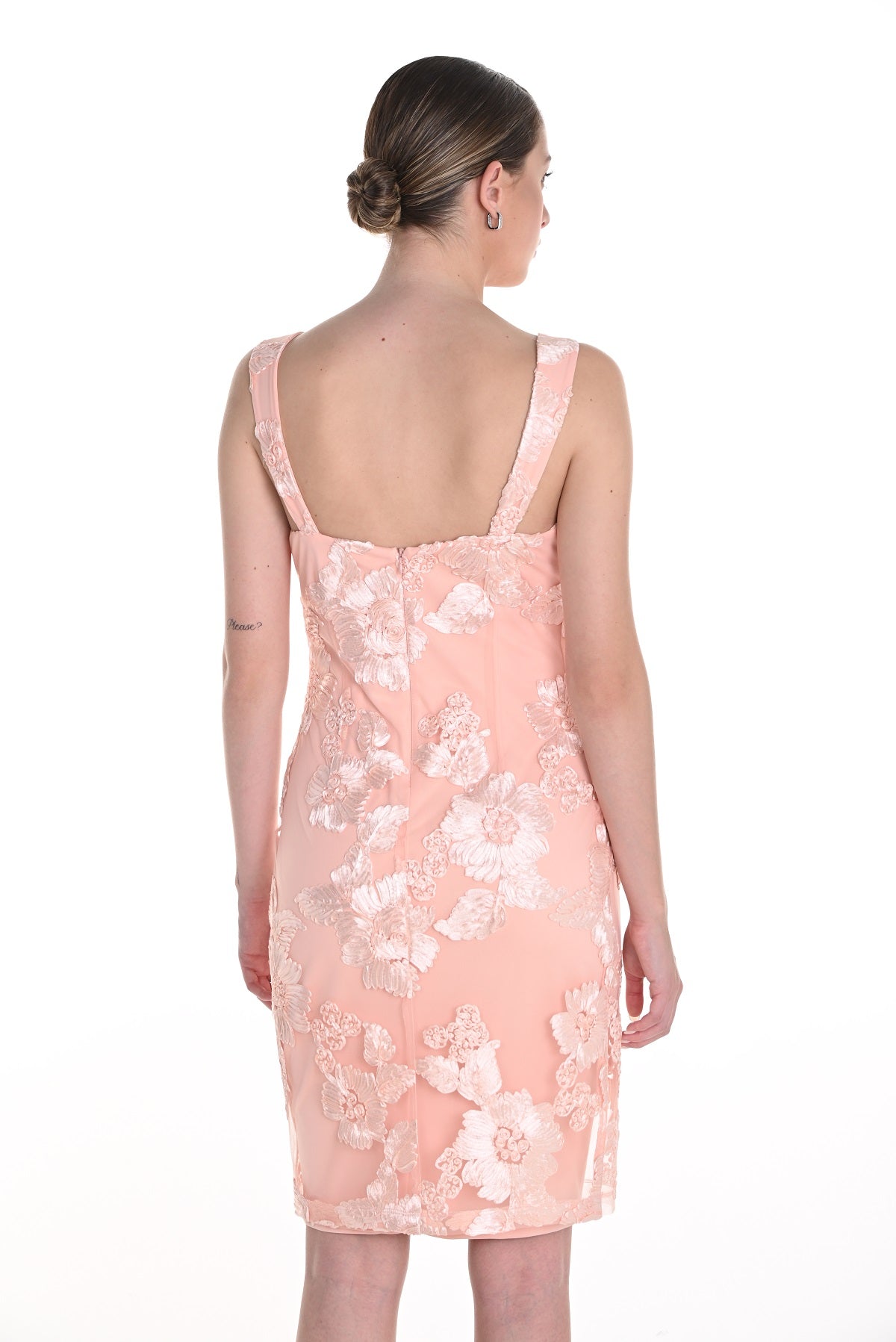 Frank Lyman Embroidered floral pink cocktail dress