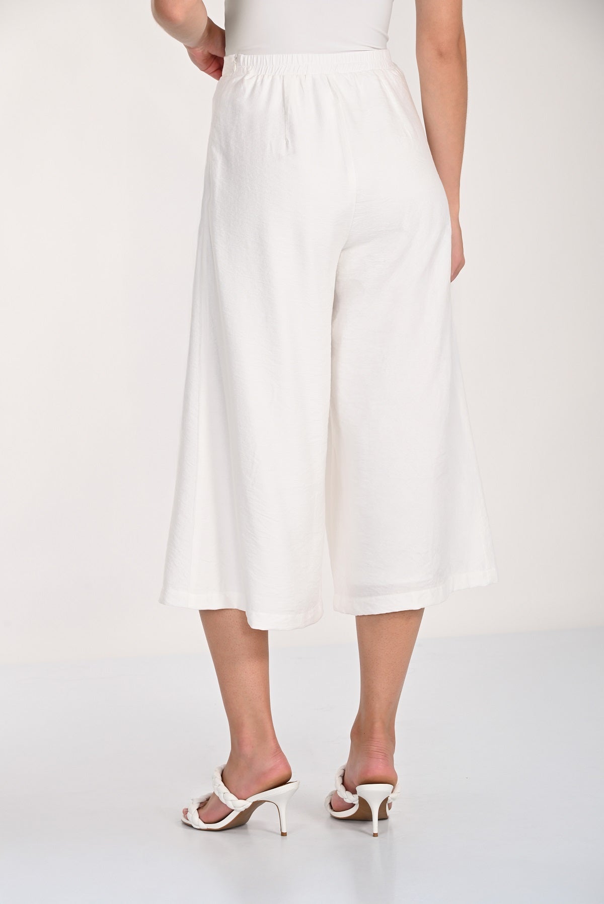 WIDE LEG LINEN CROP PANT
