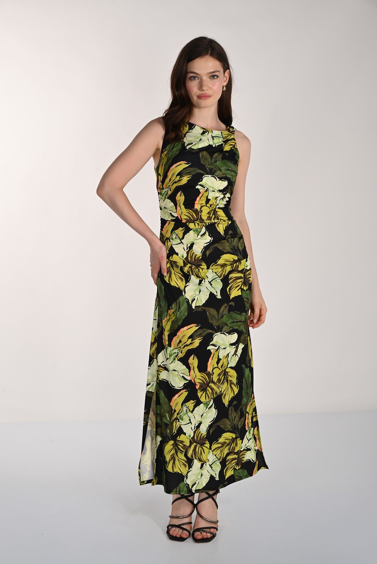 Black green pull on maxi dress