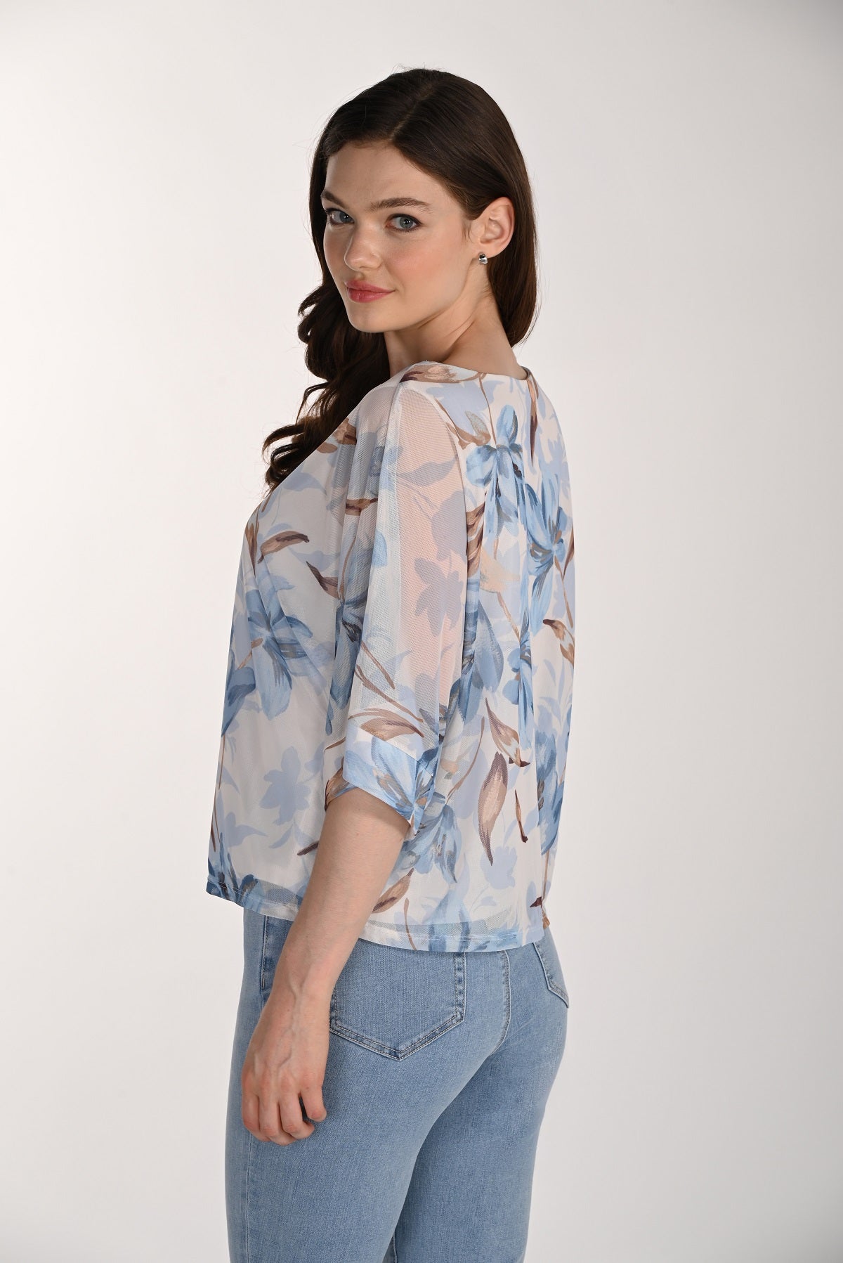 Haut en maille aux couleurs vives et éclatantes. Modèle Frank Lyman 261287