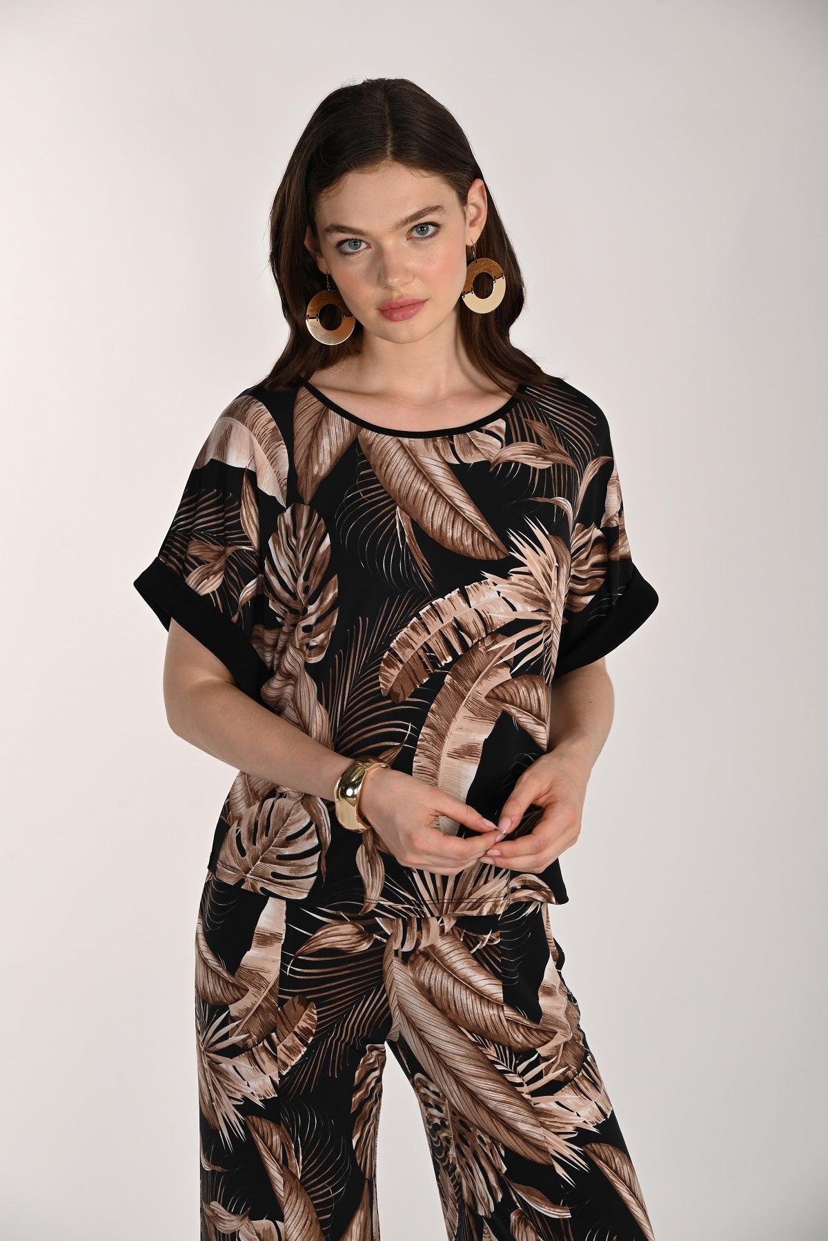 Made in Canada Silky Knit Top. Frank Lyman 261323