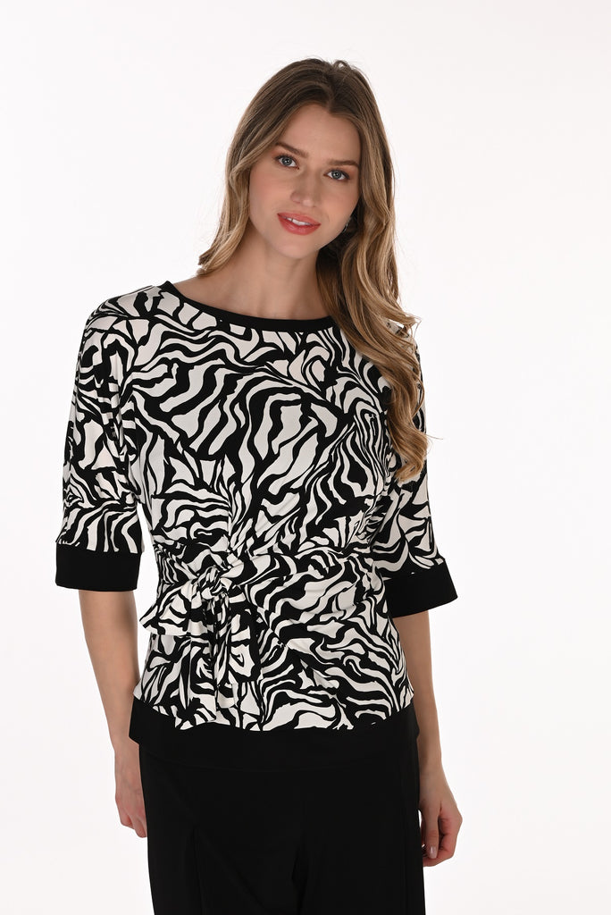 Made In Canada All Season Silky Knit Top. Frank Lyman 263174