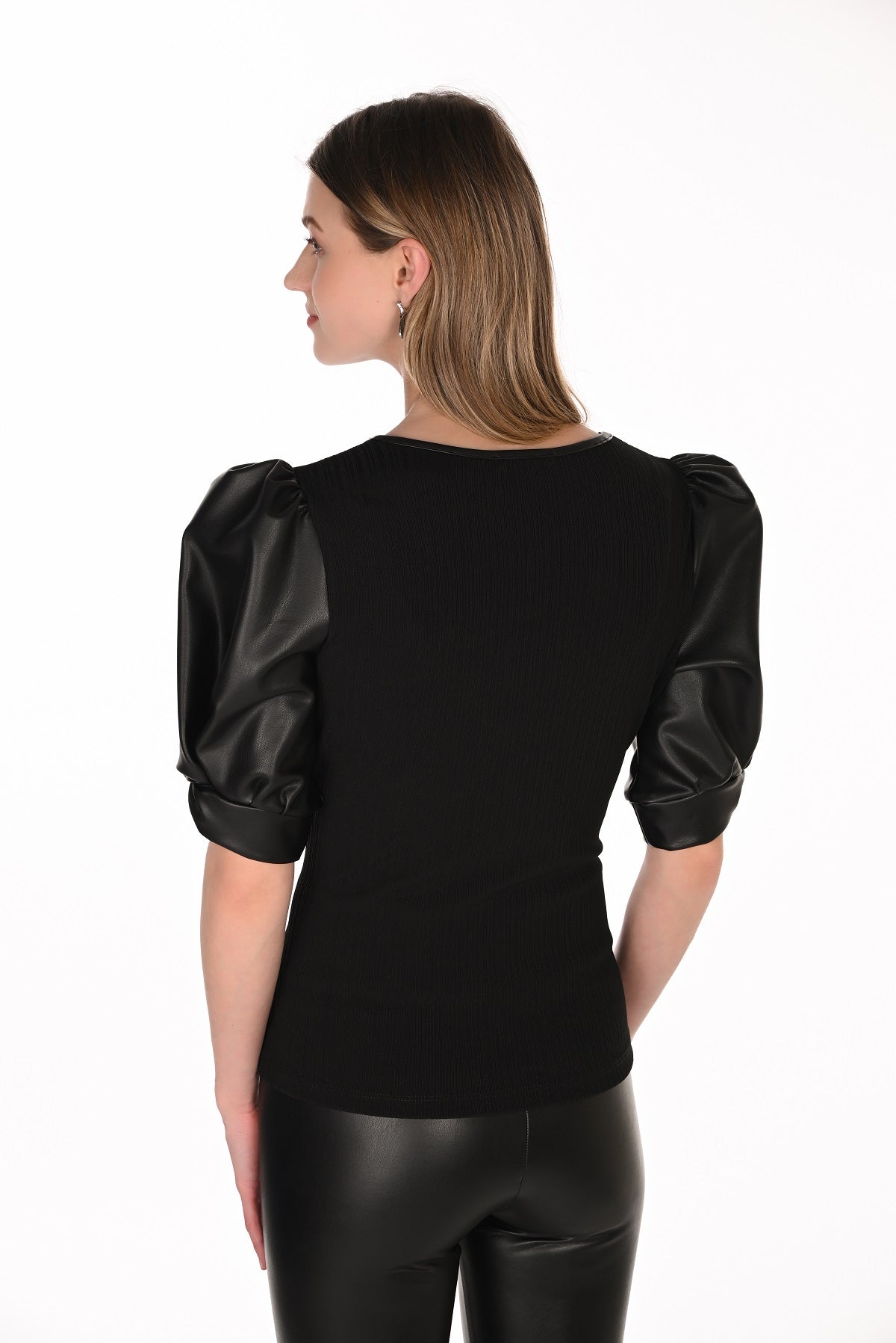 Made In Canada Ribbed Knit Sweater With Vegan Arm Detail. Frank Lyman 263180