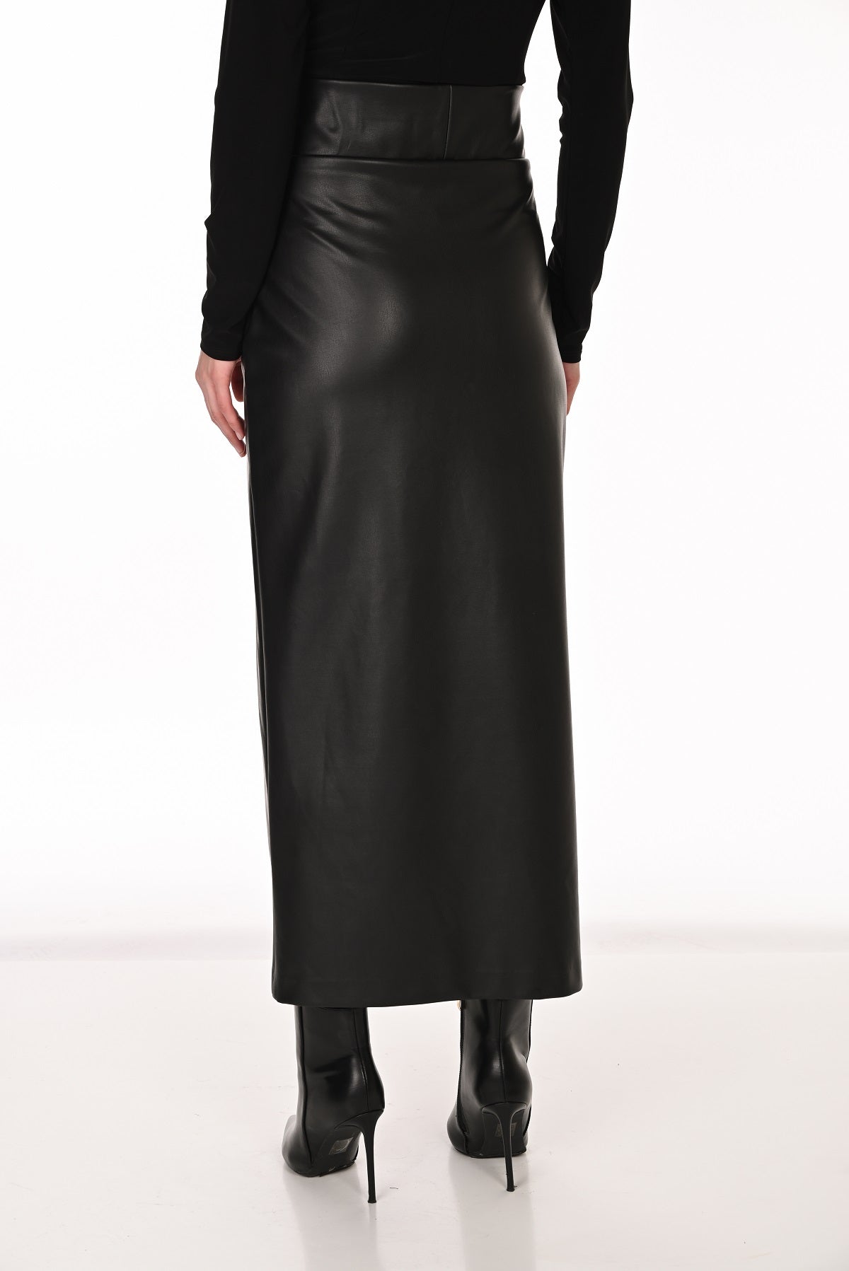 Soft Textured Polyurethane Maxi Skirt. Frank Lyman 263268