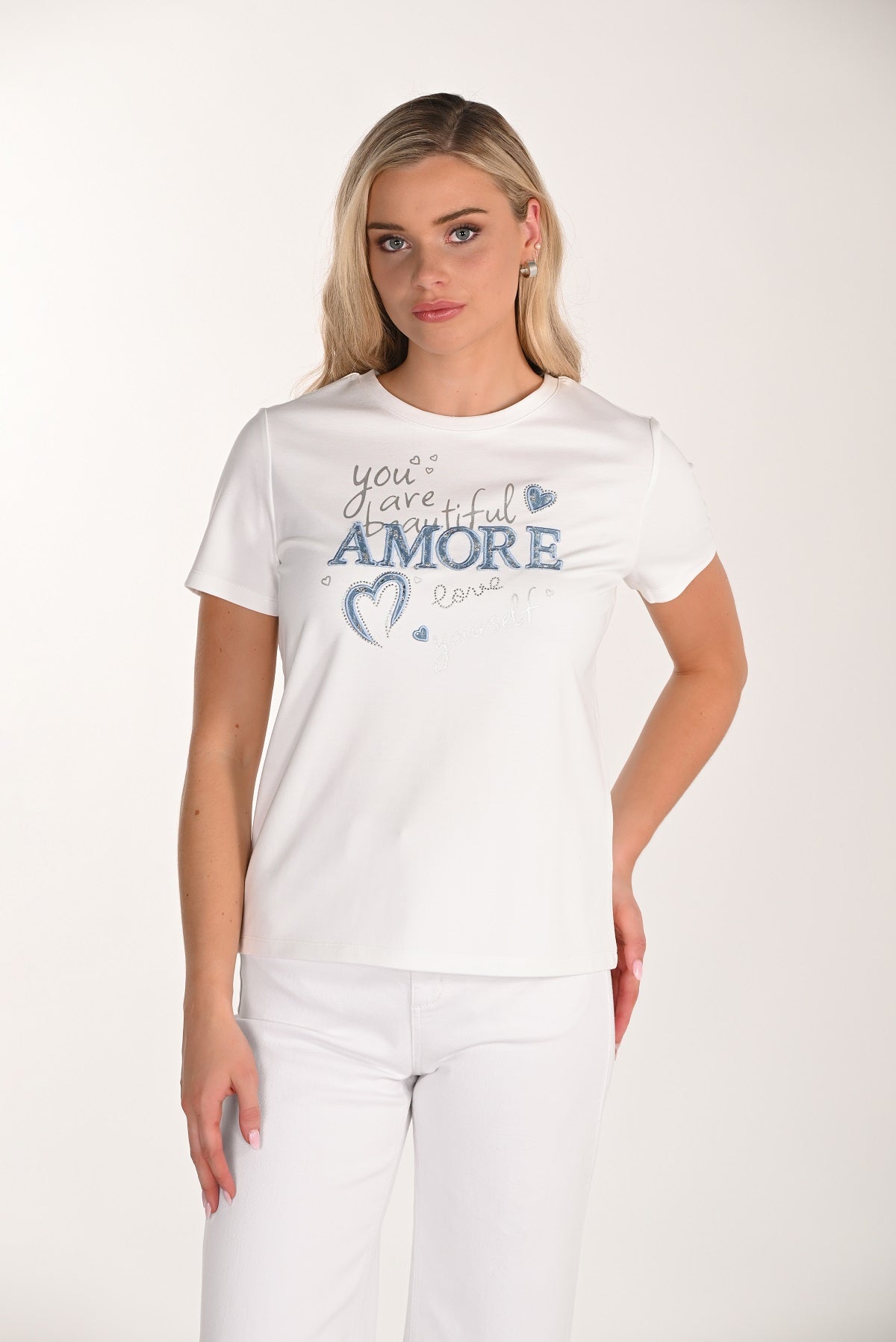 Off white textured knit t-shirt with front sequin print detail