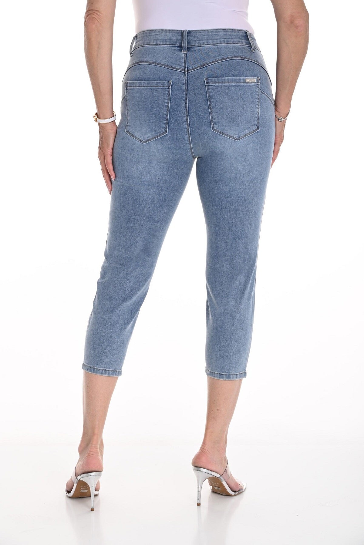 Frank Lyman high rise Crop 5 pocket jeans with sequin hem detail