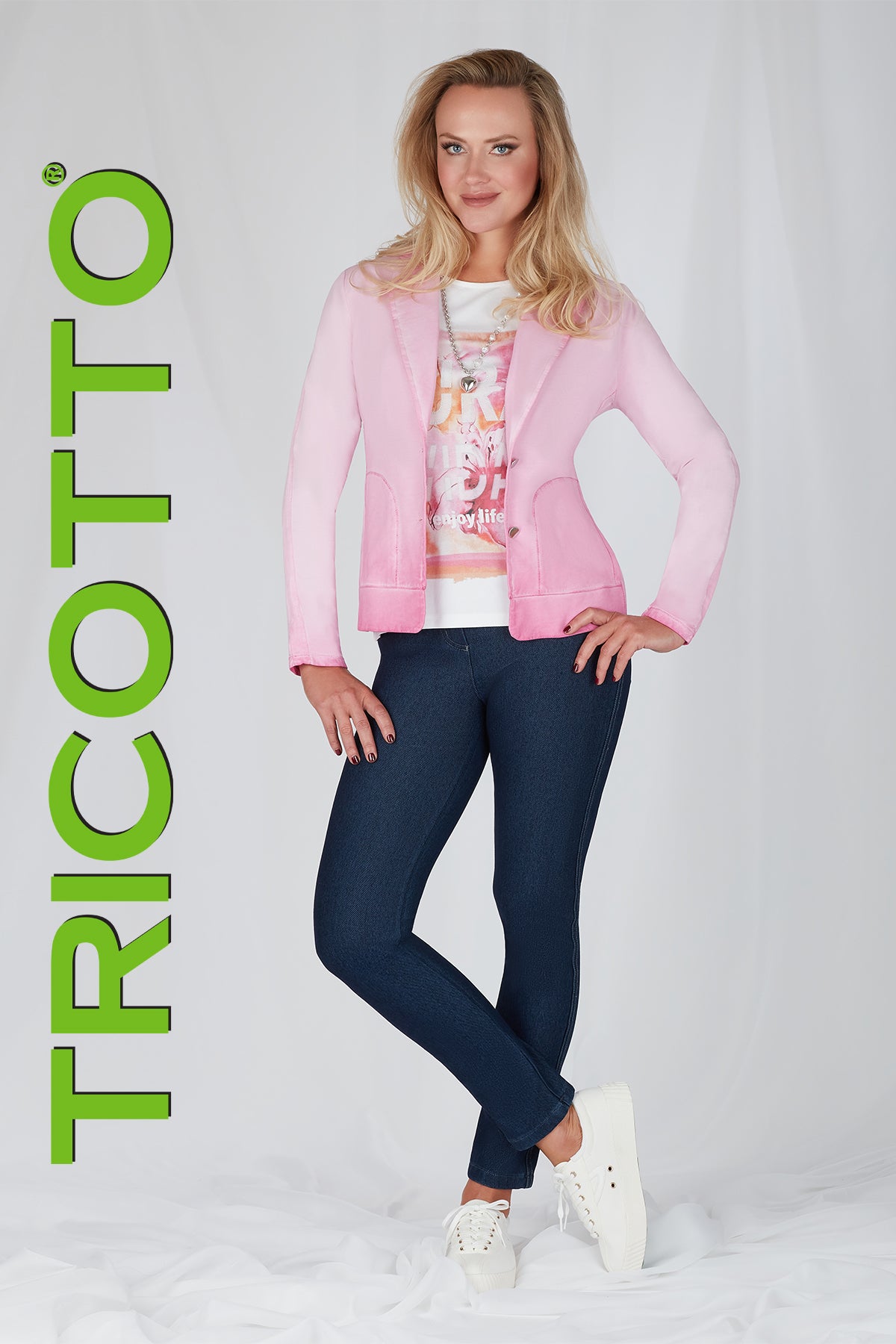 Tricotto Cotton Ombre Pink Button Front Jacket