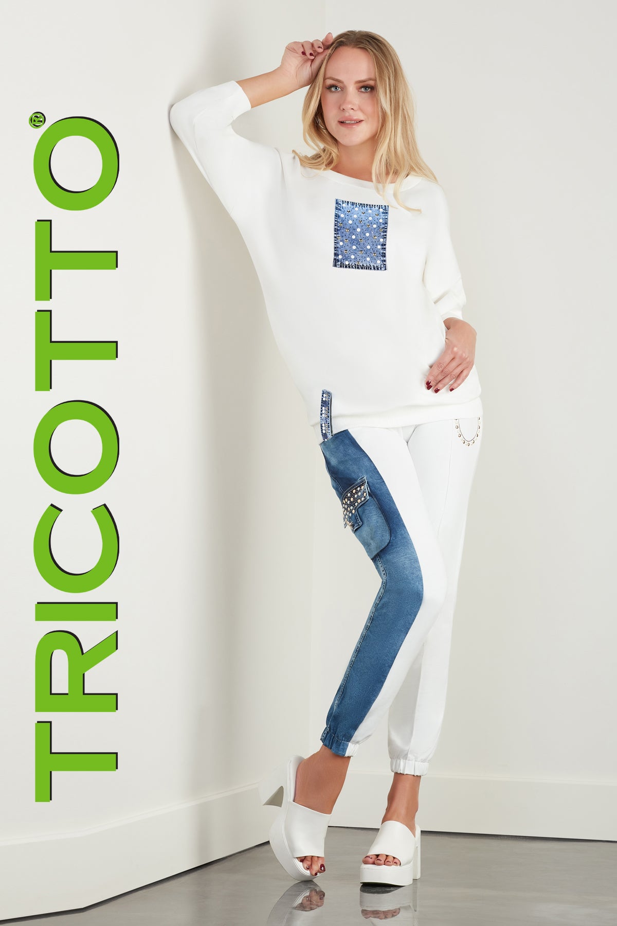 Tricotto Off white tunic sweater with sequin pearl detail on front in generous fitting style