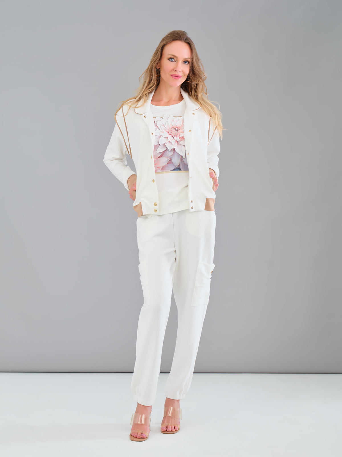 Tricotto Casual Knit Off White Cardigan Sweater
