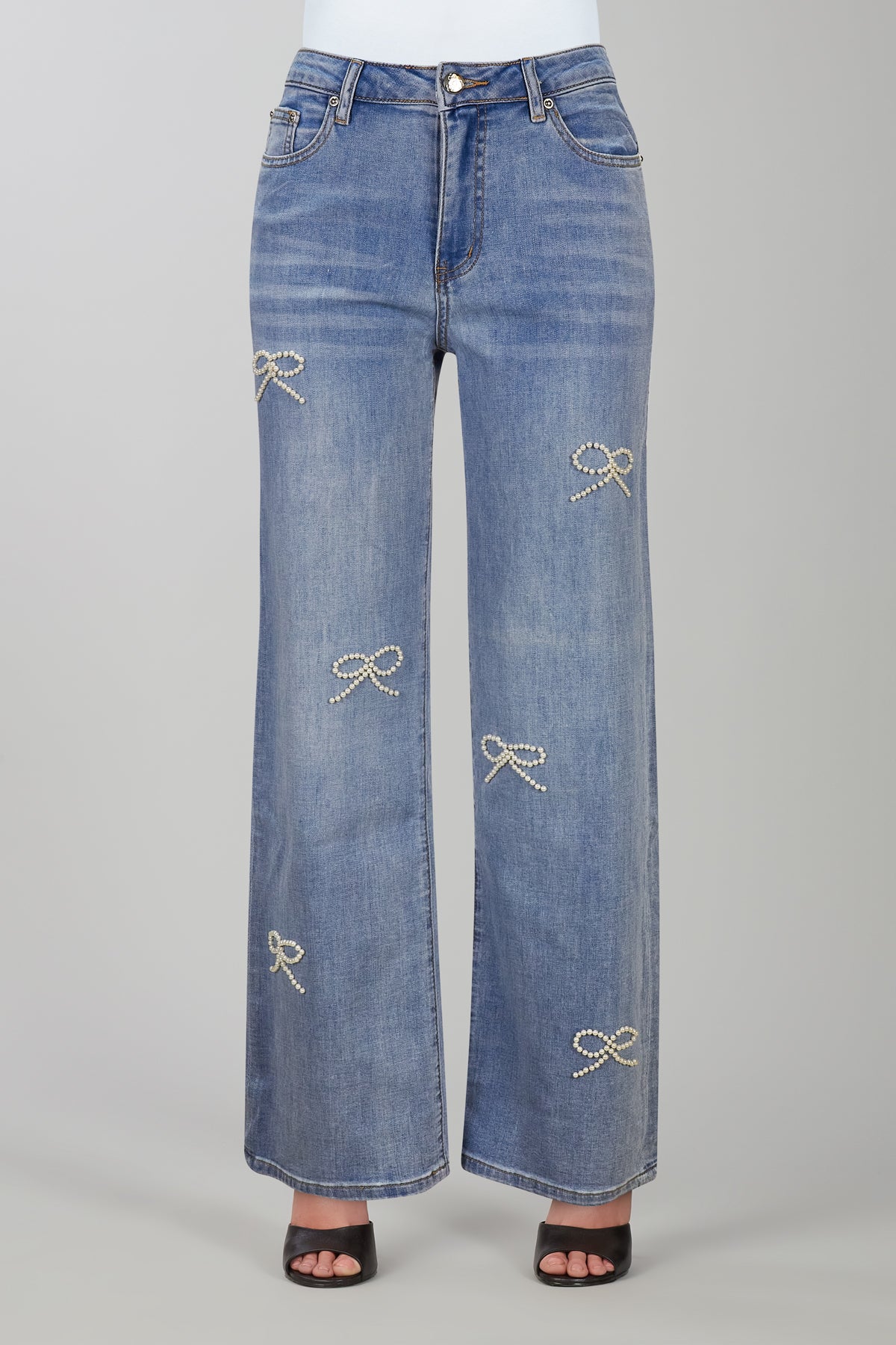 White pearl wide leg slightly distressed blue jeans
