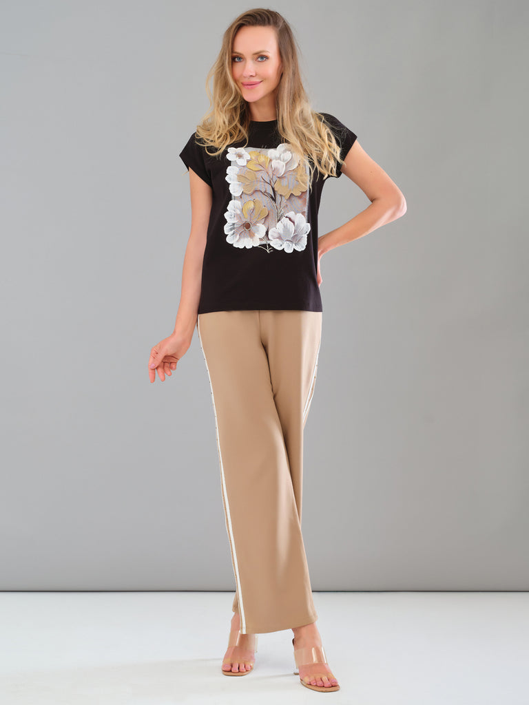 Beige Relaxed Knit Pant With Pockets and Elastic Pull On Waistband